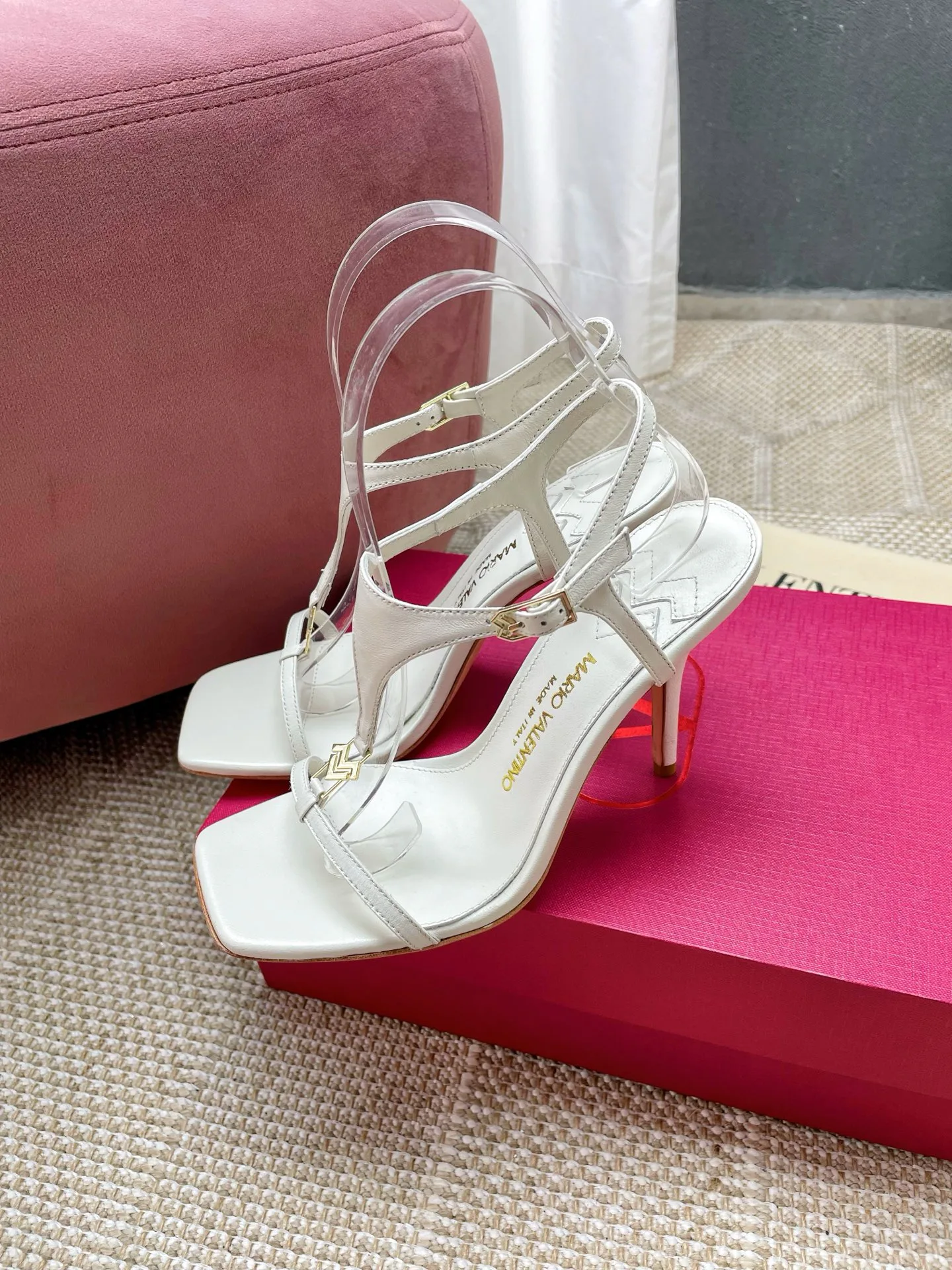 Босоножки Женские Valentino 11479970