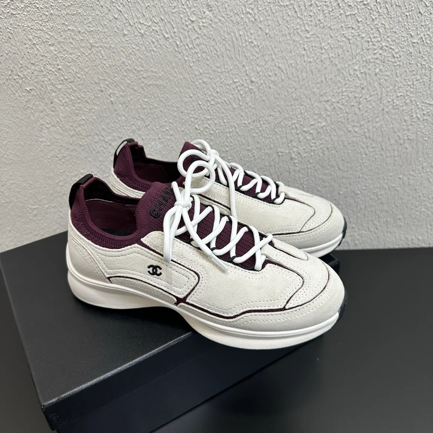 Кроссовки Женские Chanel 17934450