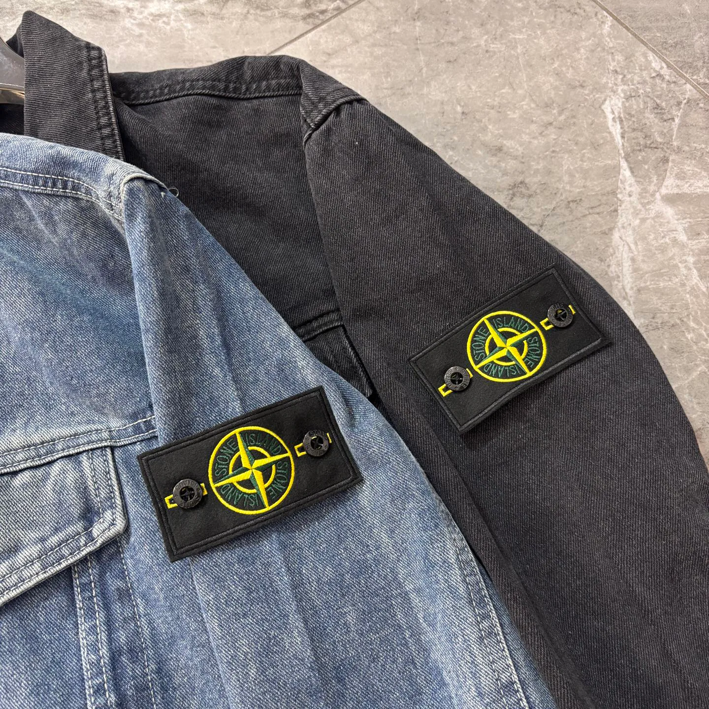Куртки И Пуховики Мужские Stone Island 11515823