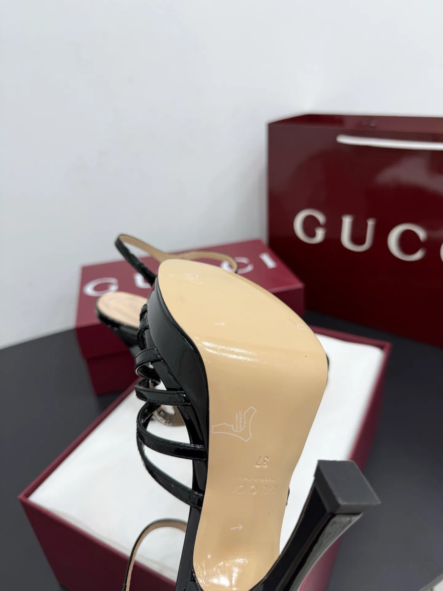 Босоножки Женские Gucci 457928