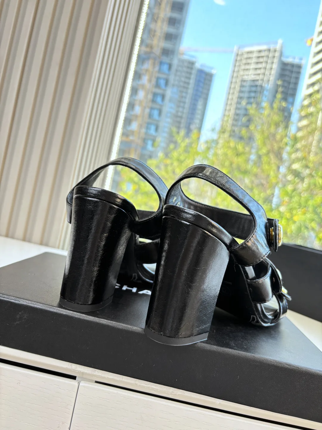 Босоножки Женские Chanel 10211561