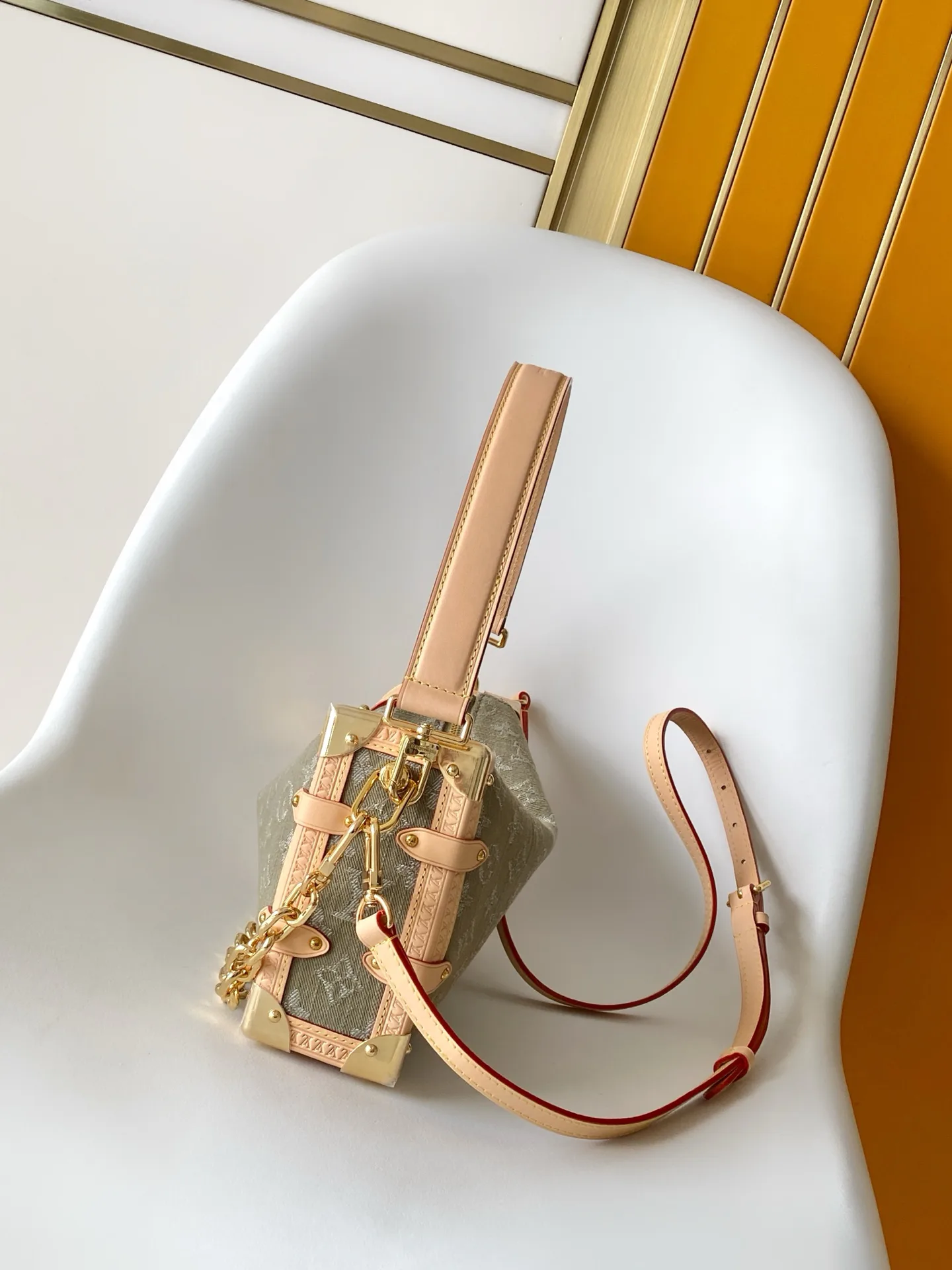 Классические Сумки Женские Louis Vuitton 13435273