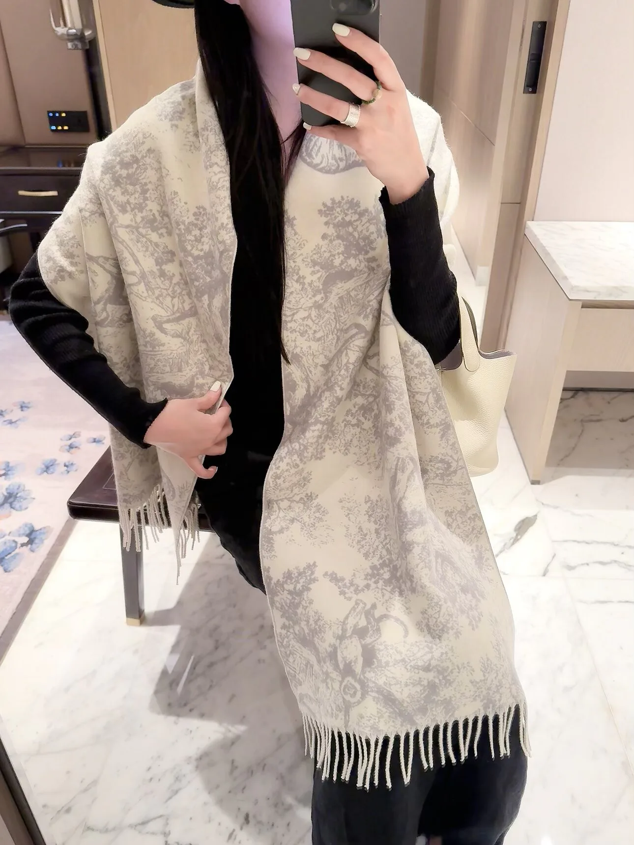 Шарфы Christian Dior 18450159