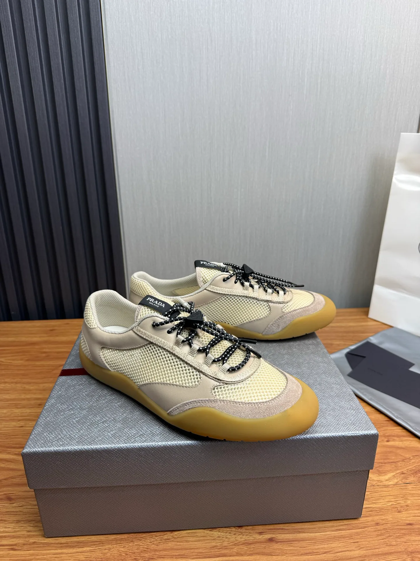 Кроссовки Мужские Prada 13537331