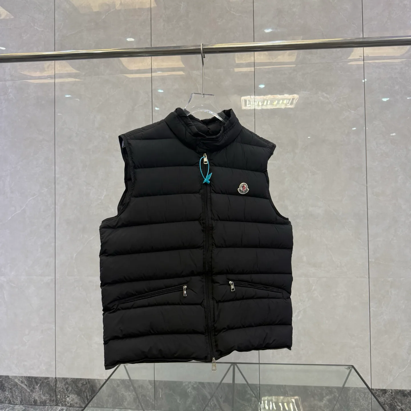 Жилеты Женские Moncler 18615110