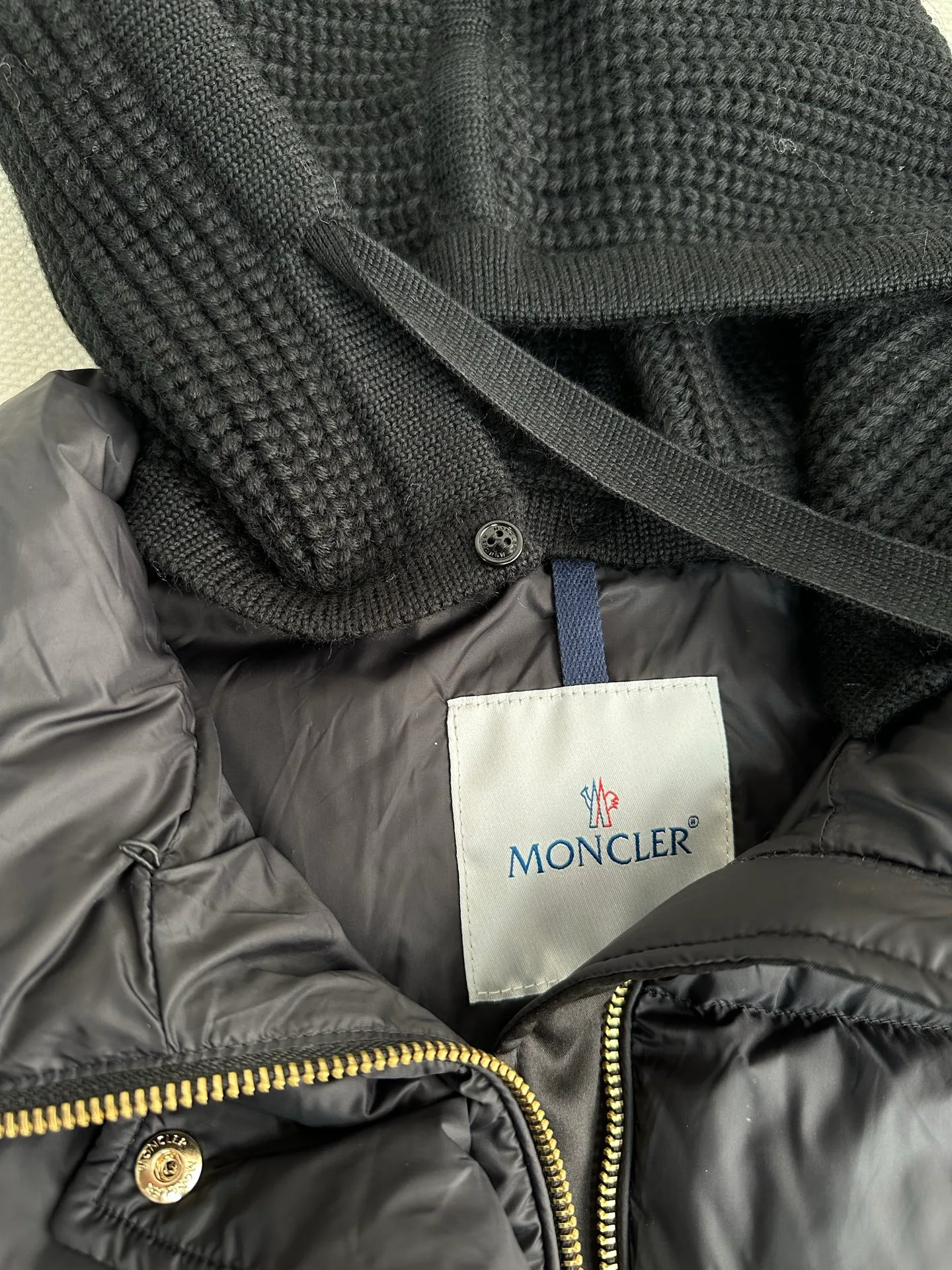 Куртки И Пуховики Женские Moncler 19014090