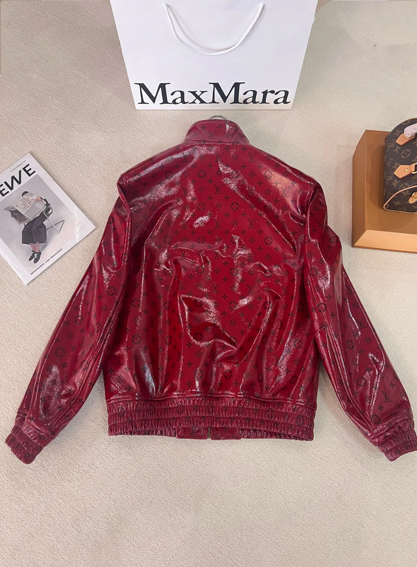 Кожаные Куртки И Дублёнки Женские Louis Vuitton 18409009