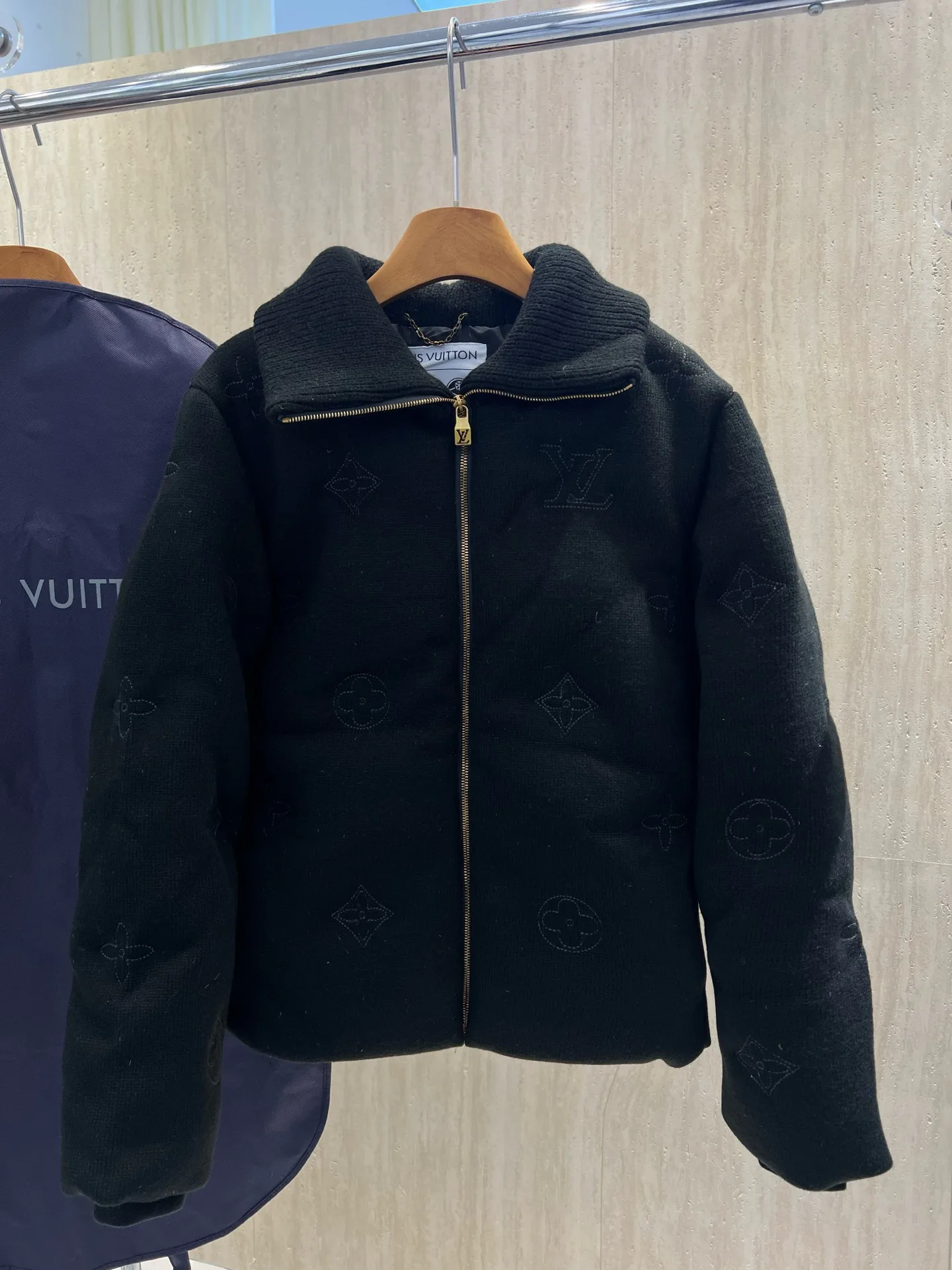 Куртки И Пуховики Мужские Louis Vuitton 18231203