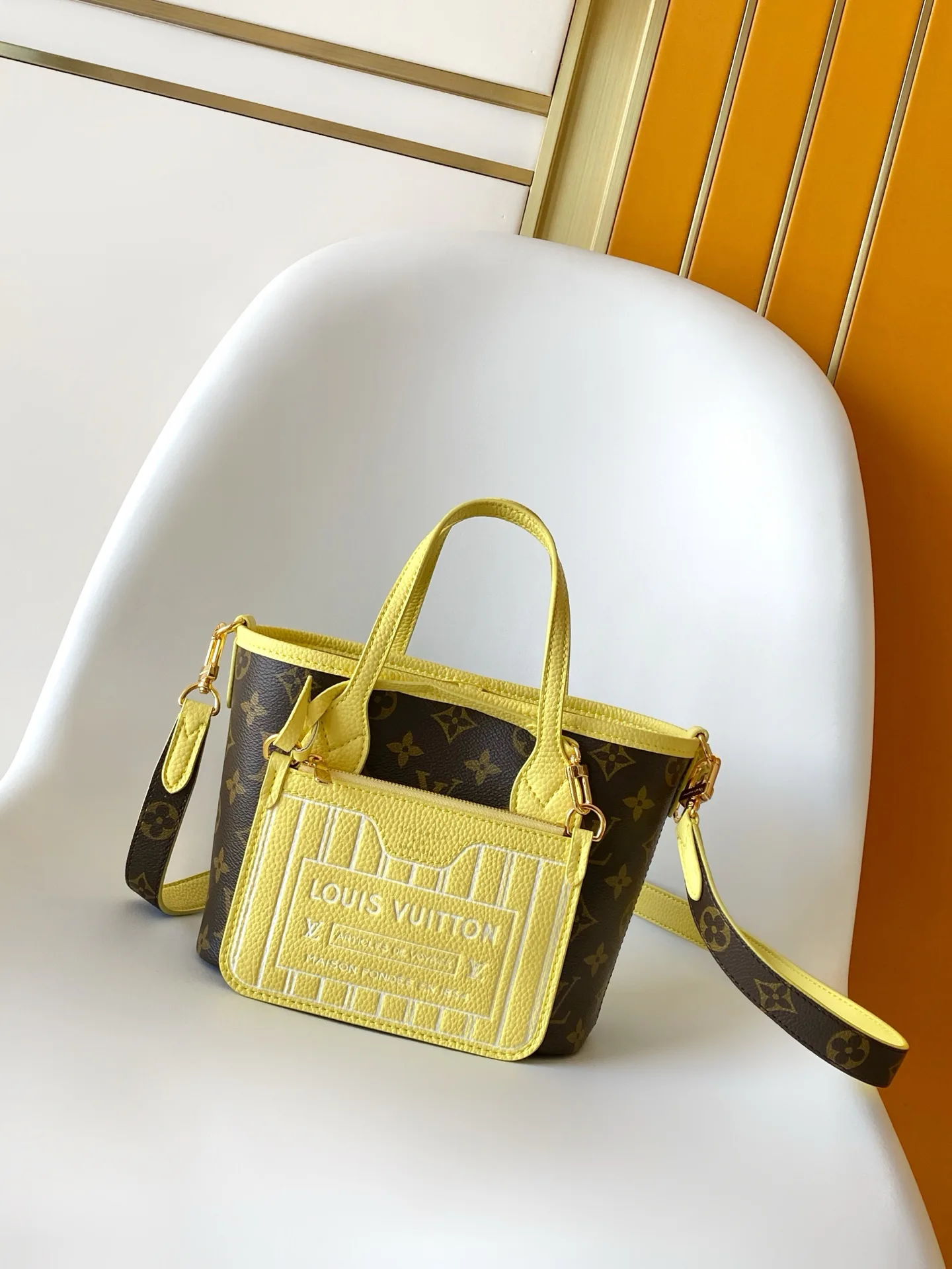 Классические Сумки Женские Louis Vuitton 17483326