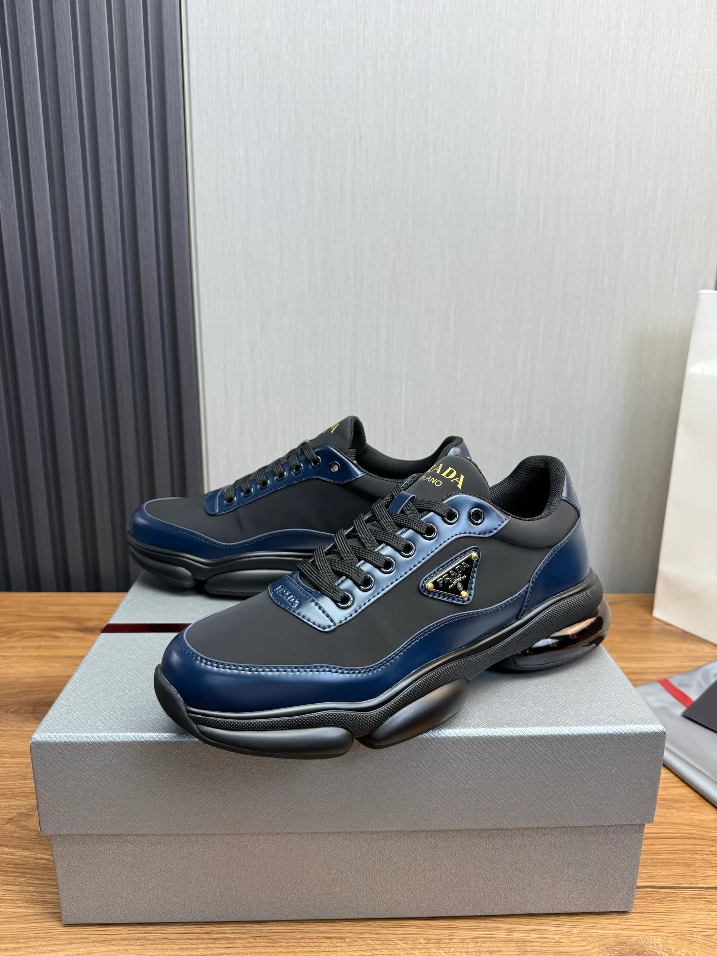 Кроссовки Мужские Prada 1257949