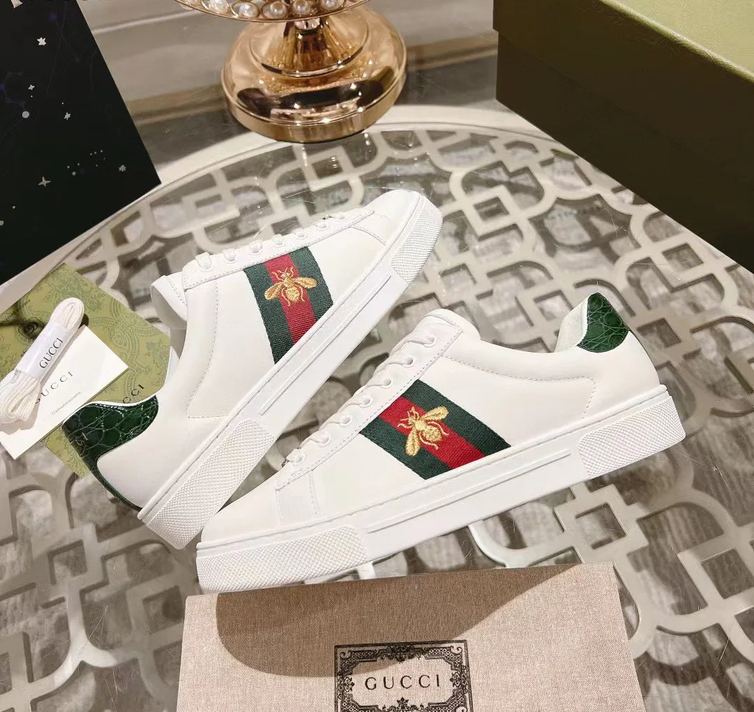 Кроссовки Женские Gucci 19081348