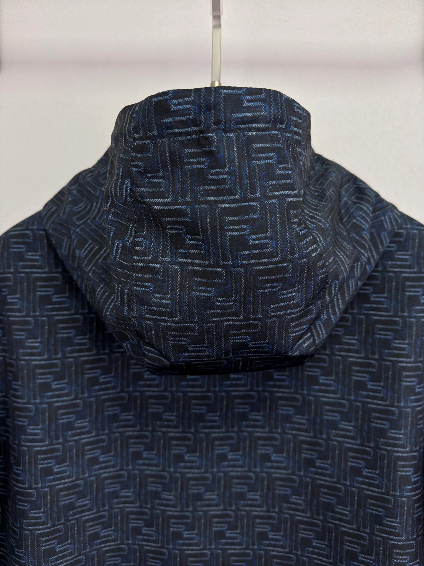 Куртки И Пуховики Мужские Fendi 11383467