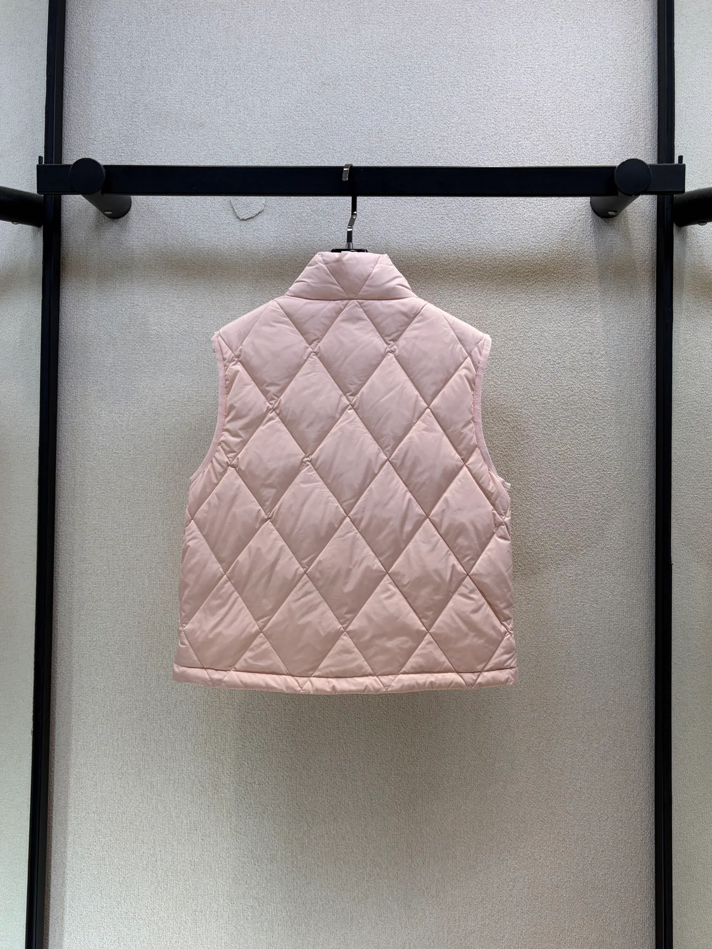 Жилеты Женские Burberry 18605876