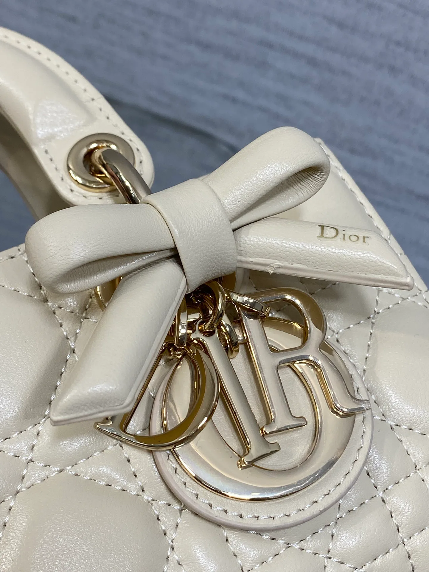 Классические Сумки Женские Christian Dior 11685172