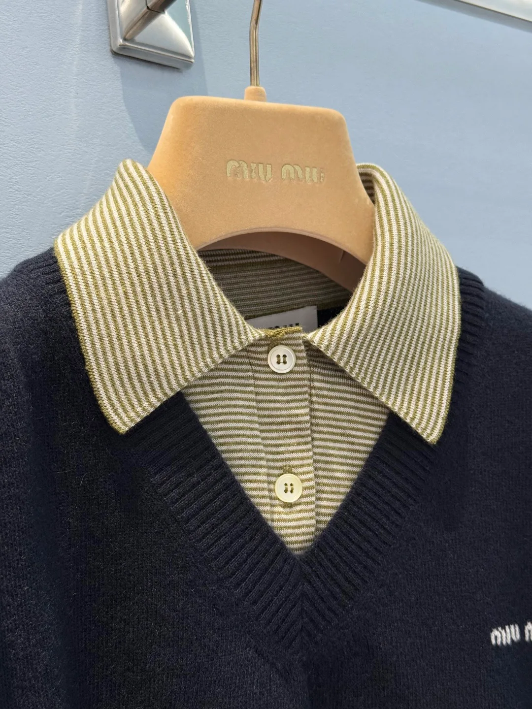 Джемперы И Свитеры Женские Miu Miu 17669146