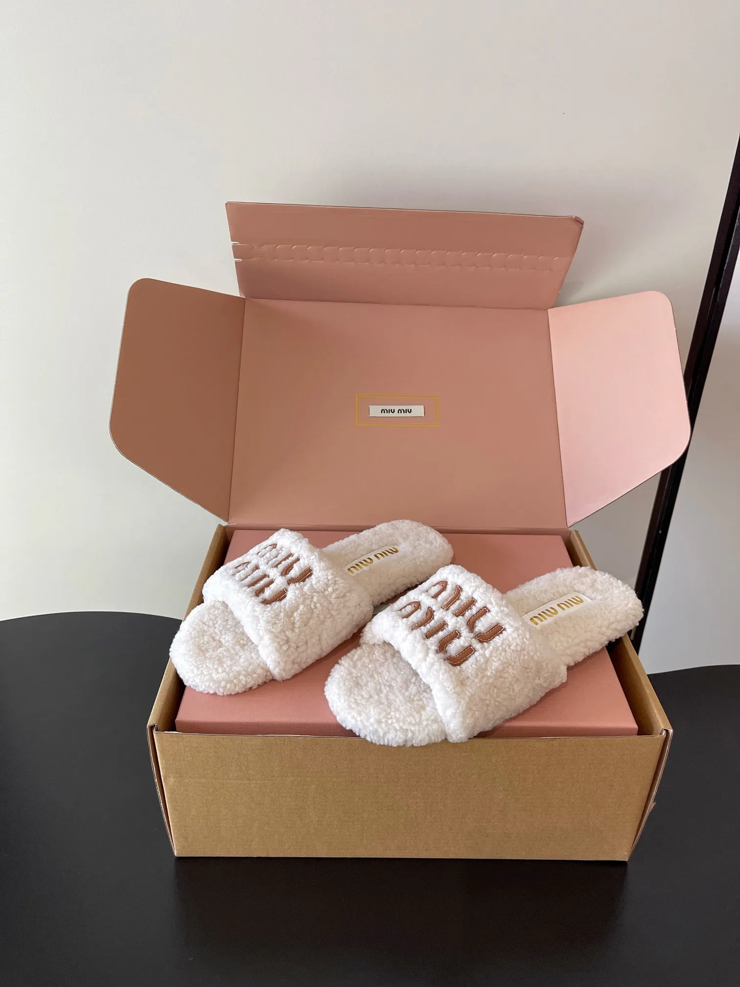 Тапочки Женские Miu Miu 1150736