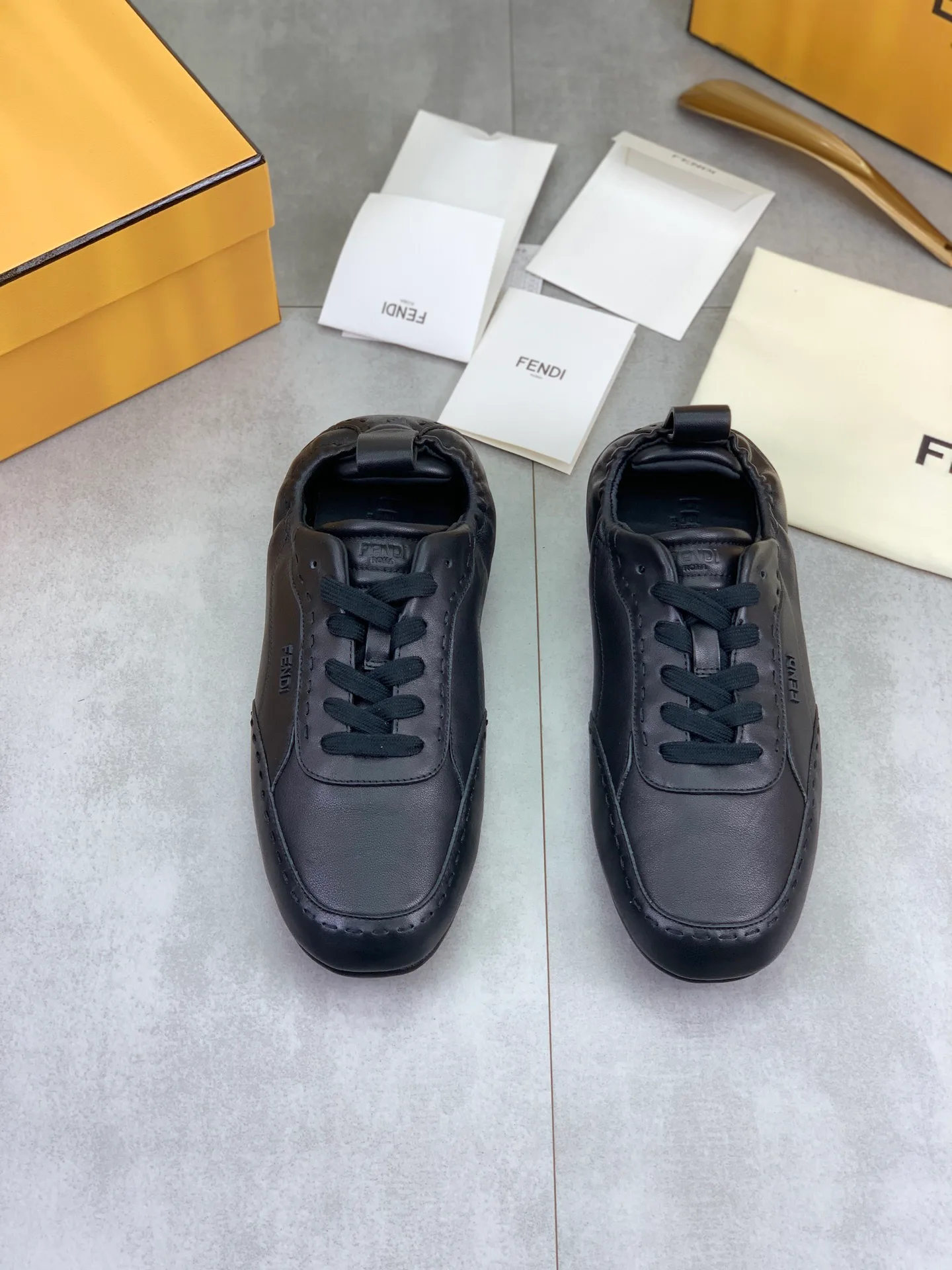 Кроссовки Мужские Fendi 13428281