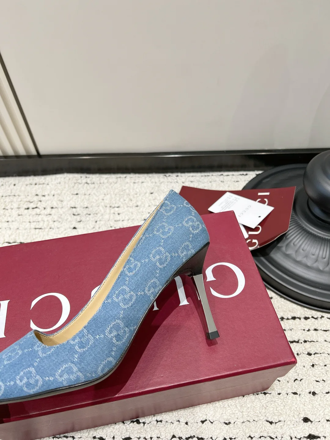 Туфли Женские Gucci 17637821