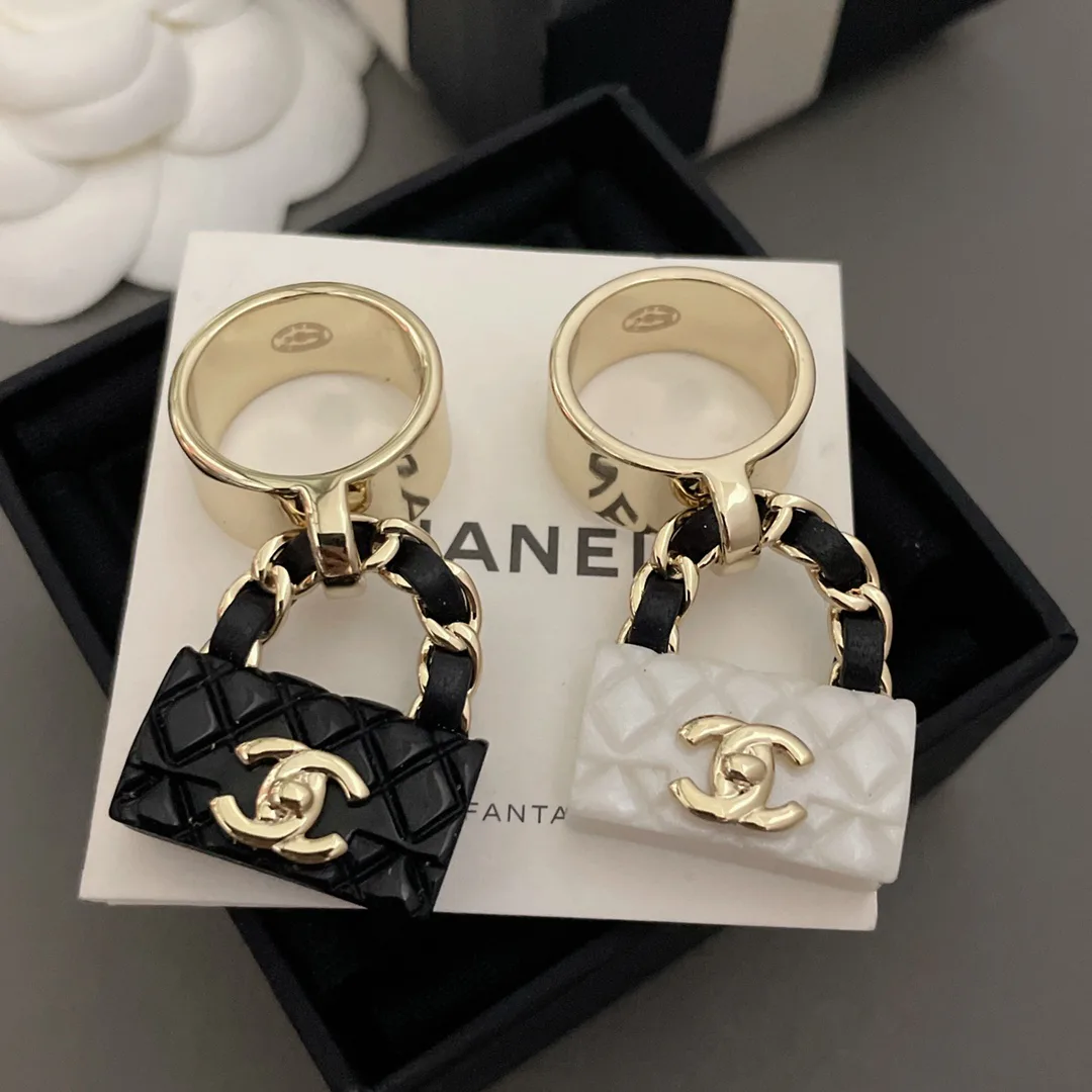 Бижутерия Chanel 11736807