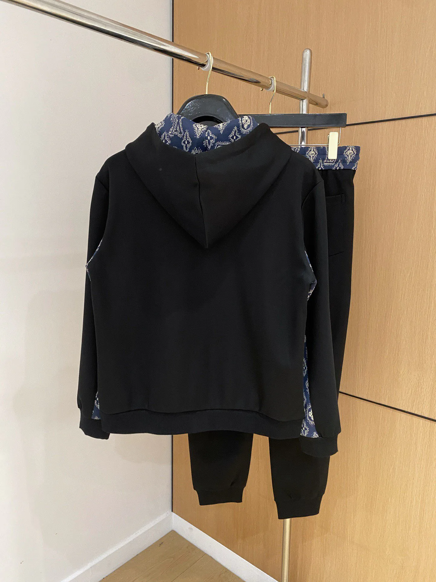 Спортивные Костюмы Мужские Louis Vuitton 806800