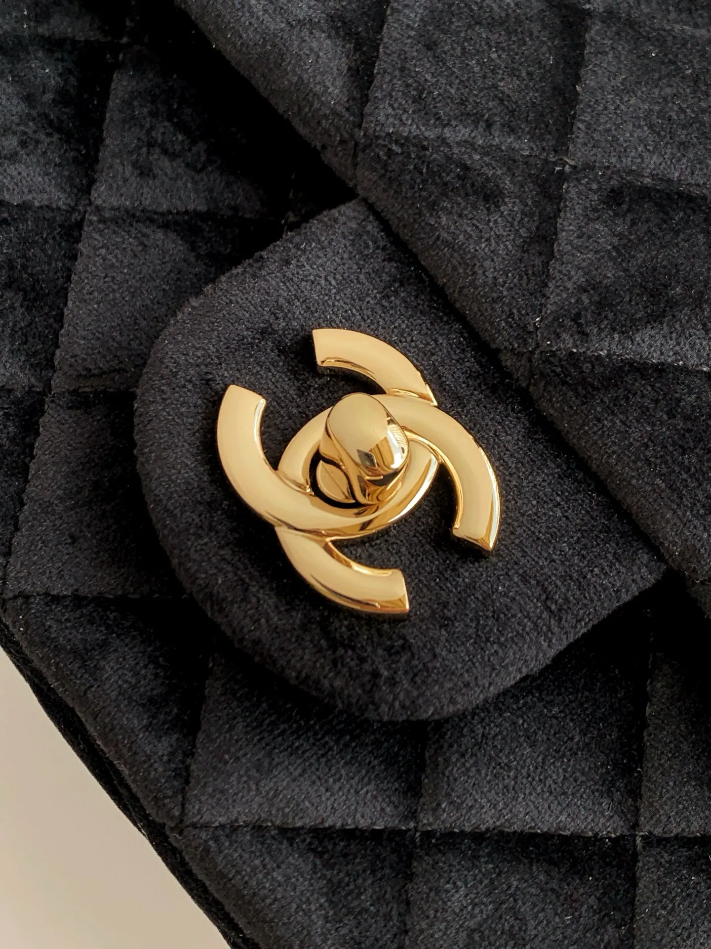 Классические Сумки Женские Chanel 11919714