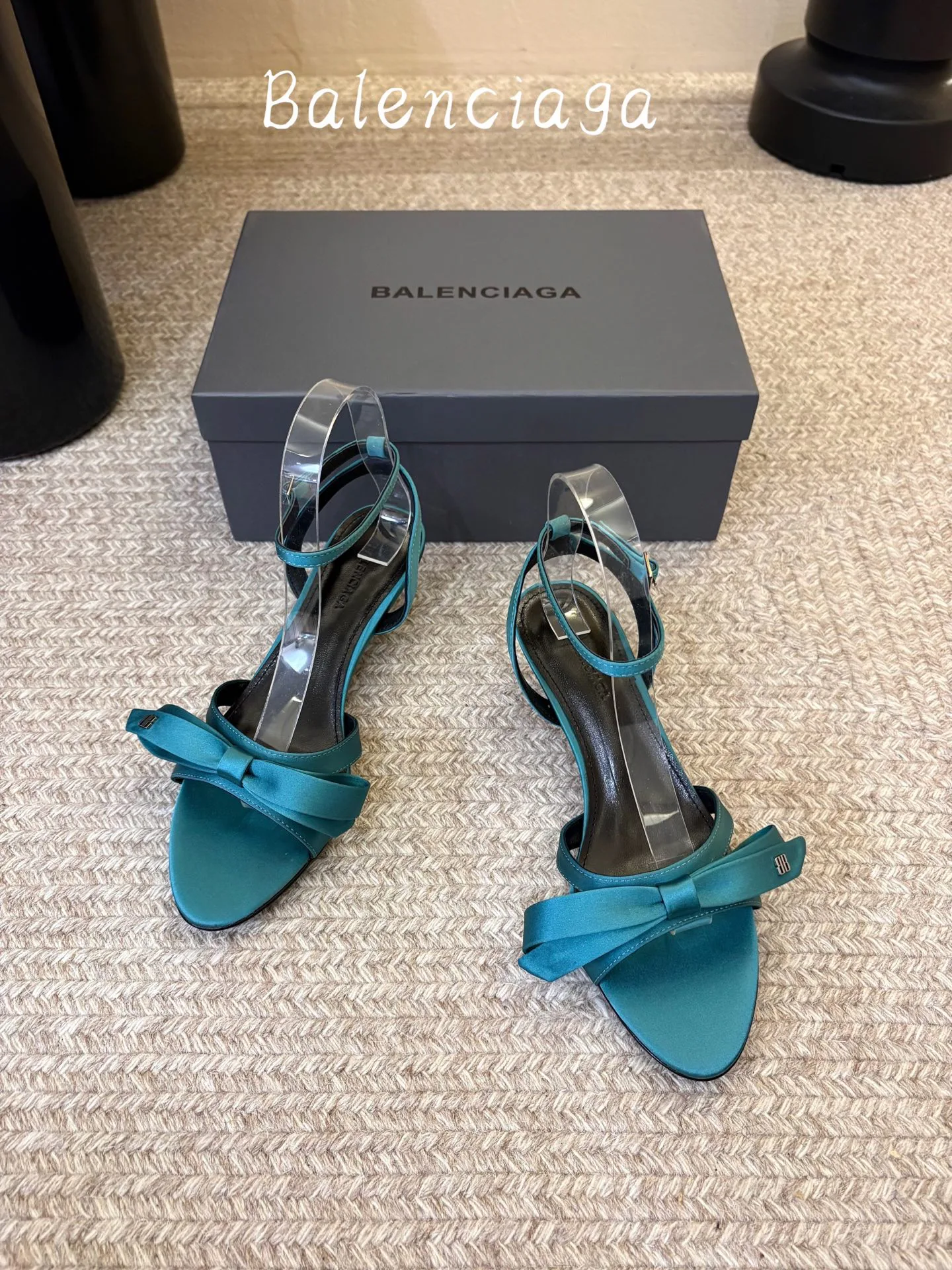 Босоножки Женские Balenciaga 18360967