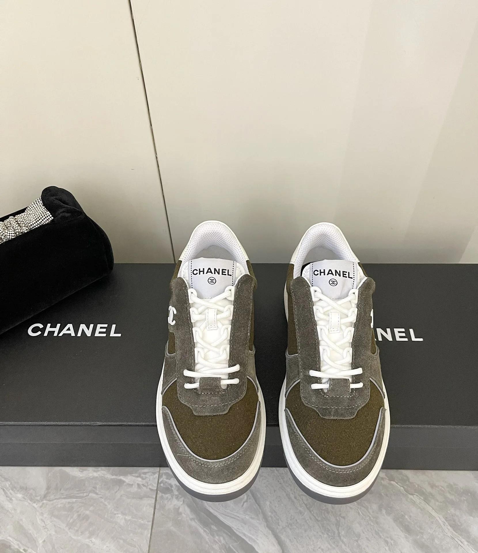 Кроссовки Женские Chanel 8736