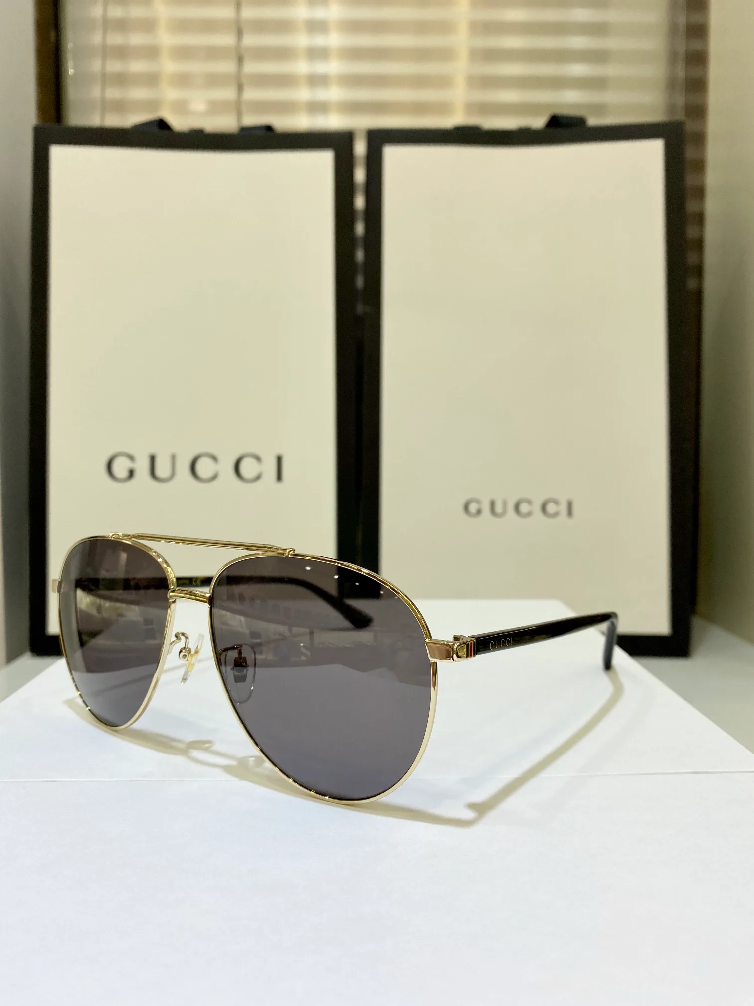Очки Gucci 14323456
