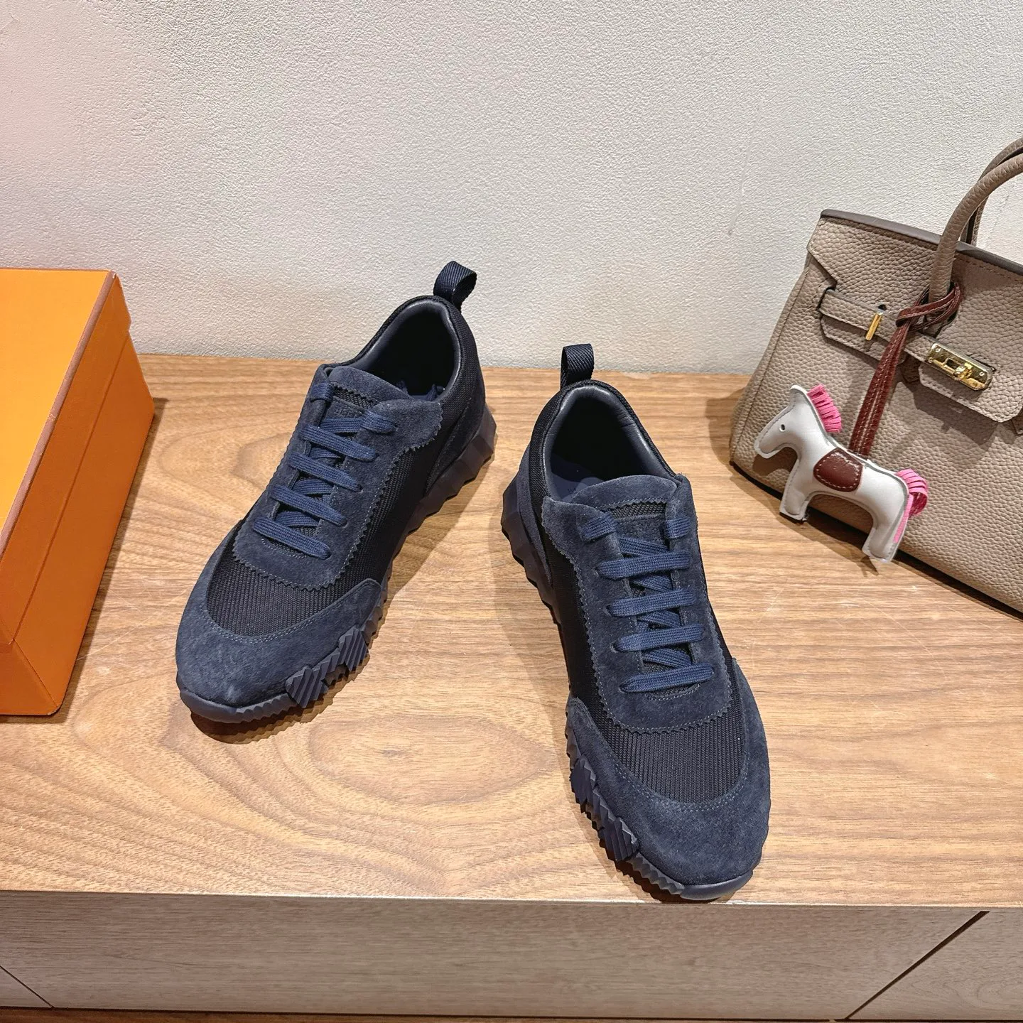 Кроссовки Женские Hermes 9914943