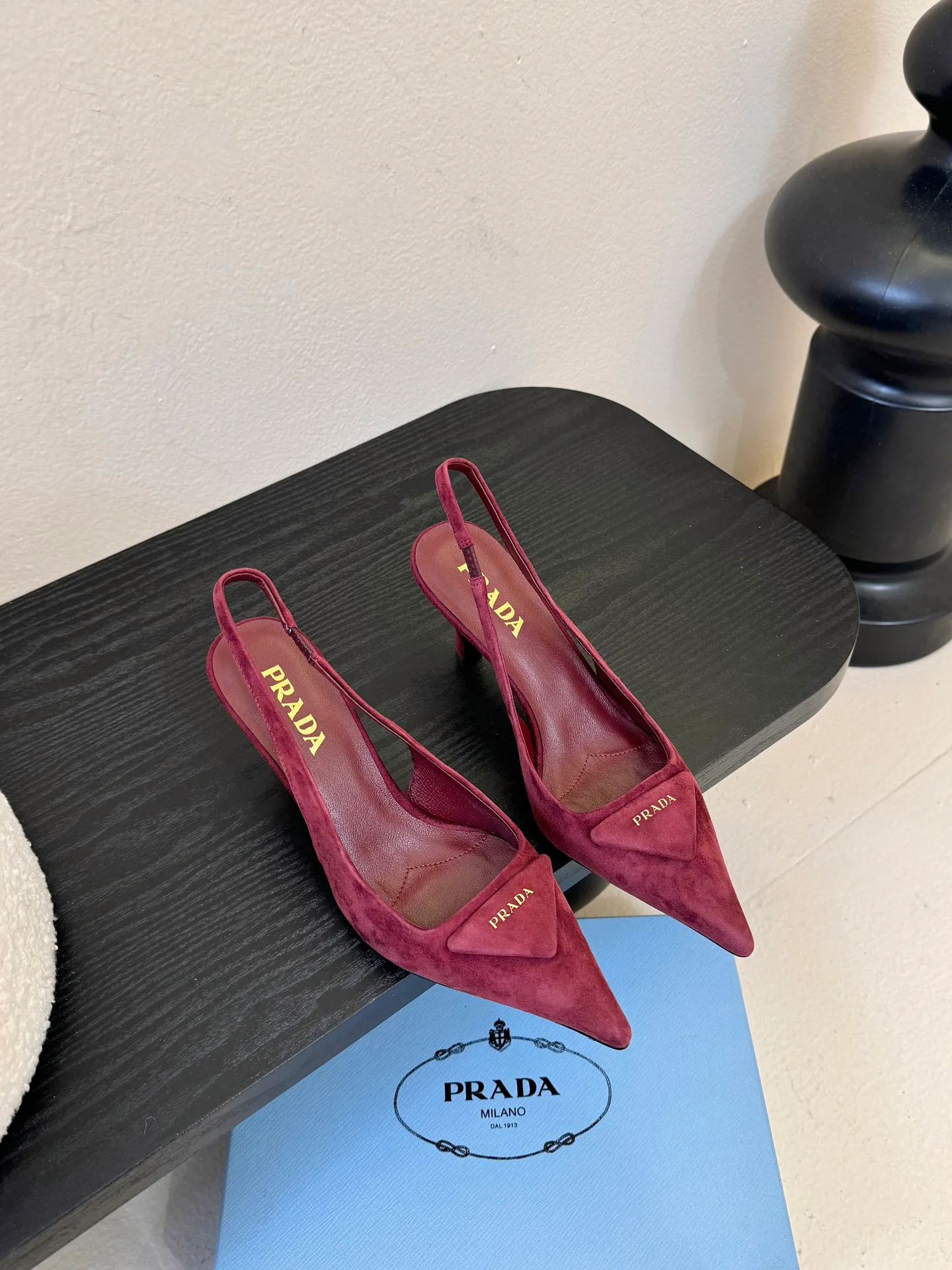 Босоножки Женские Prada 11579386