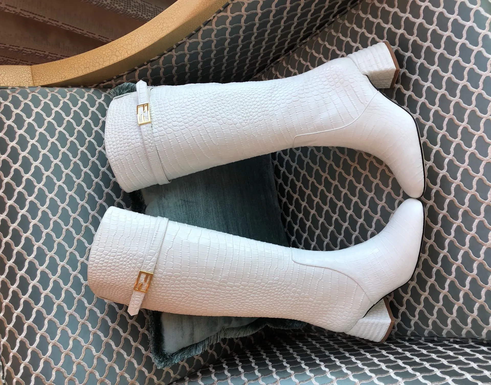 Сапоги Женские Fendi 139717