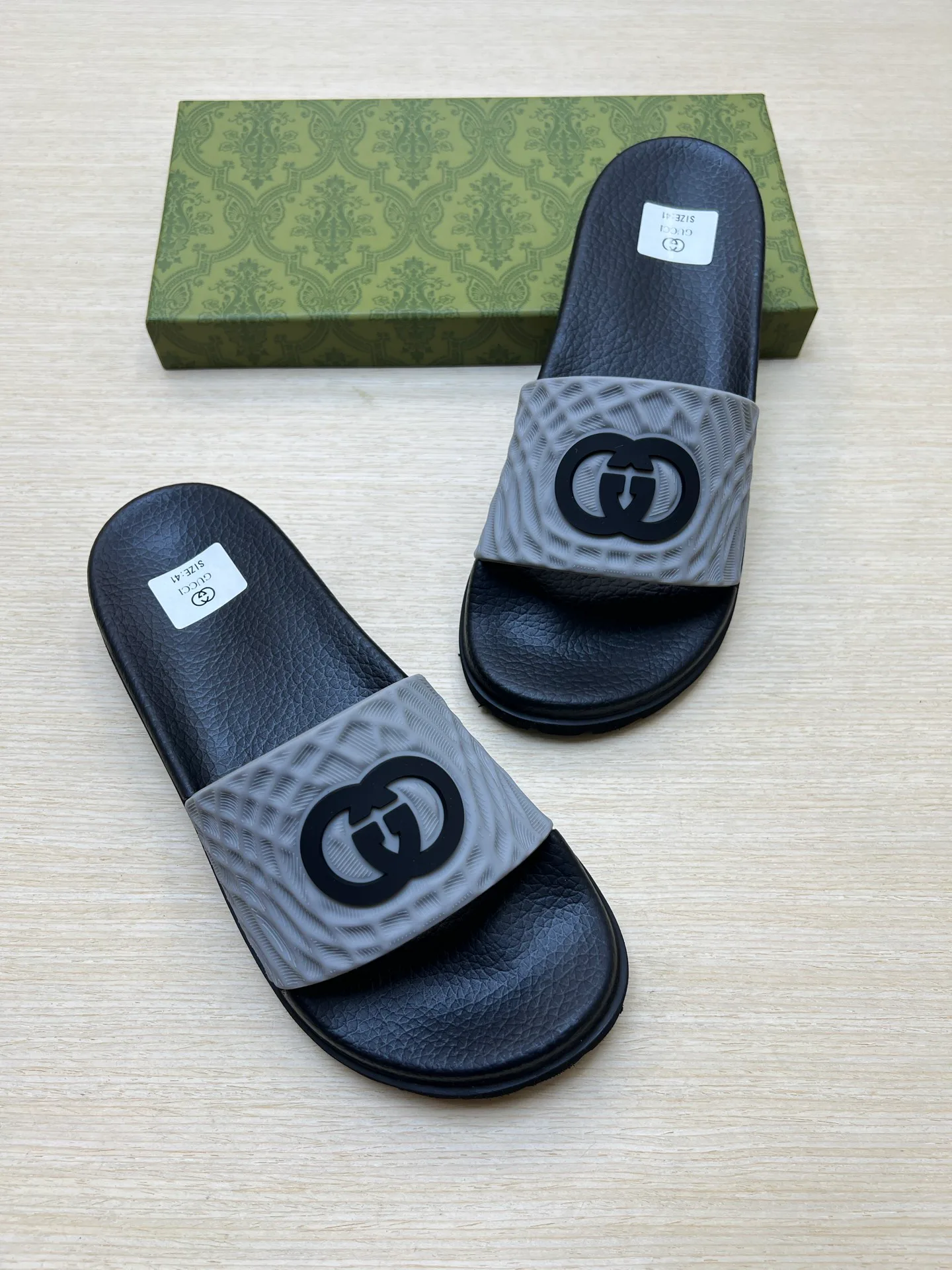 Шлепанцы Женские Gucci 11450946
