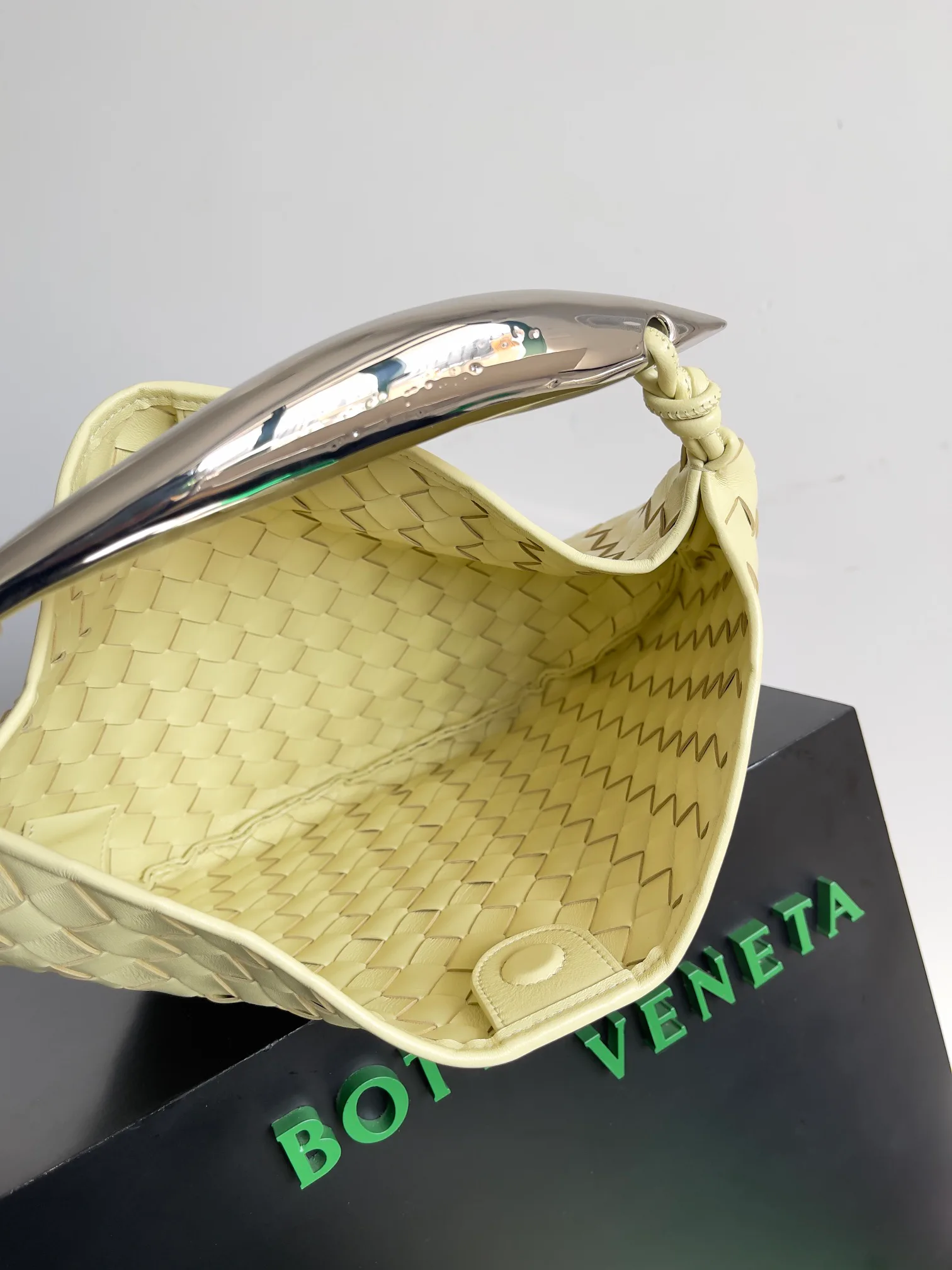 Классические Сумки Женские Bottega Veneta 29581