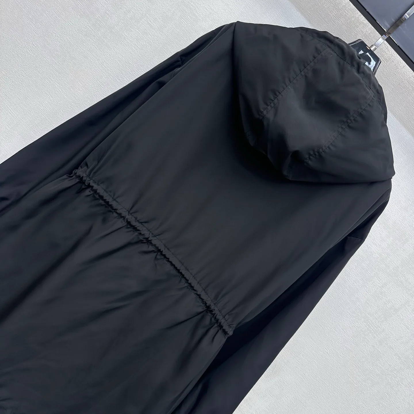 Куртки И Пуховики Женские Prada 18579400
