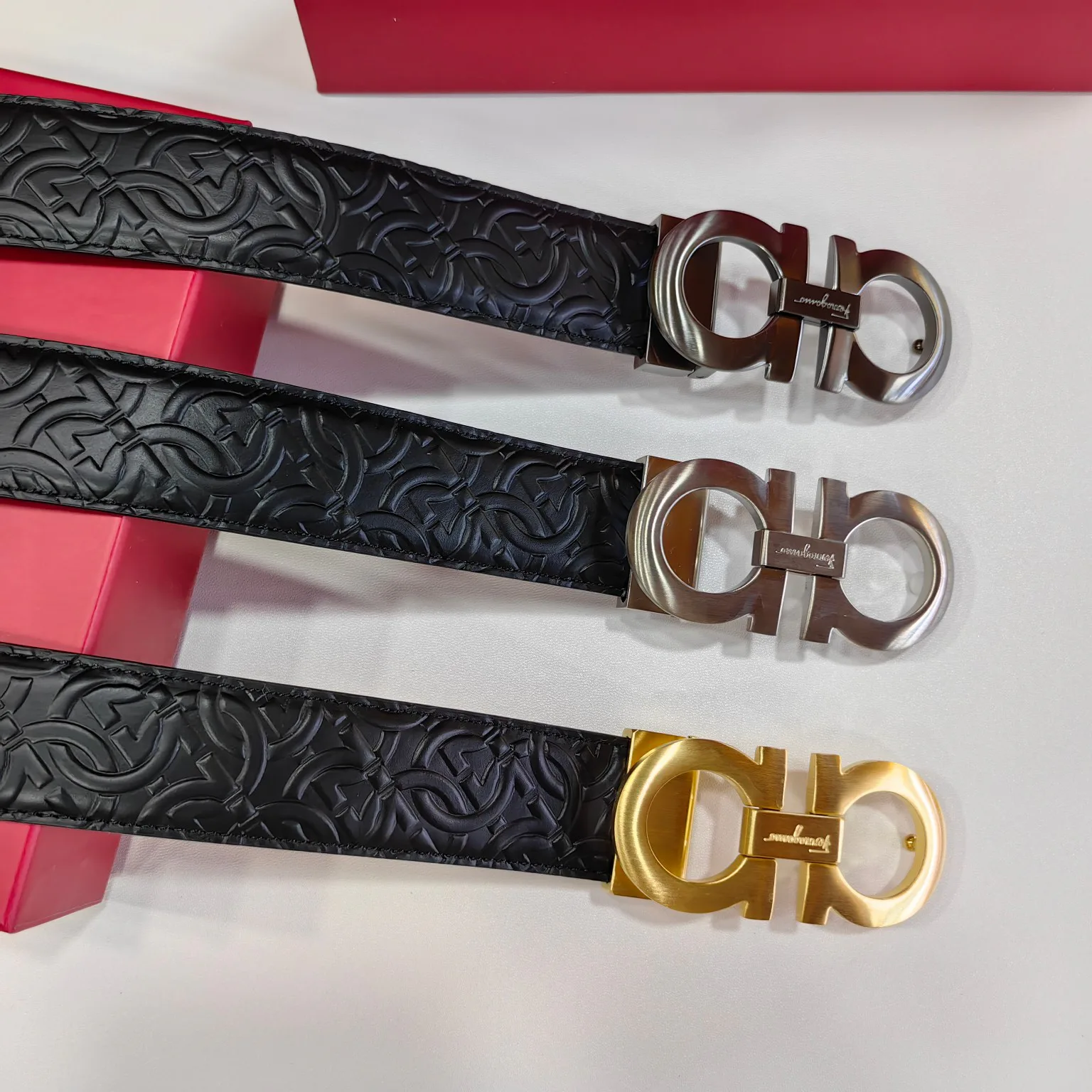 Поясные Сумки Женские Salvatore Ferragamo 11565878