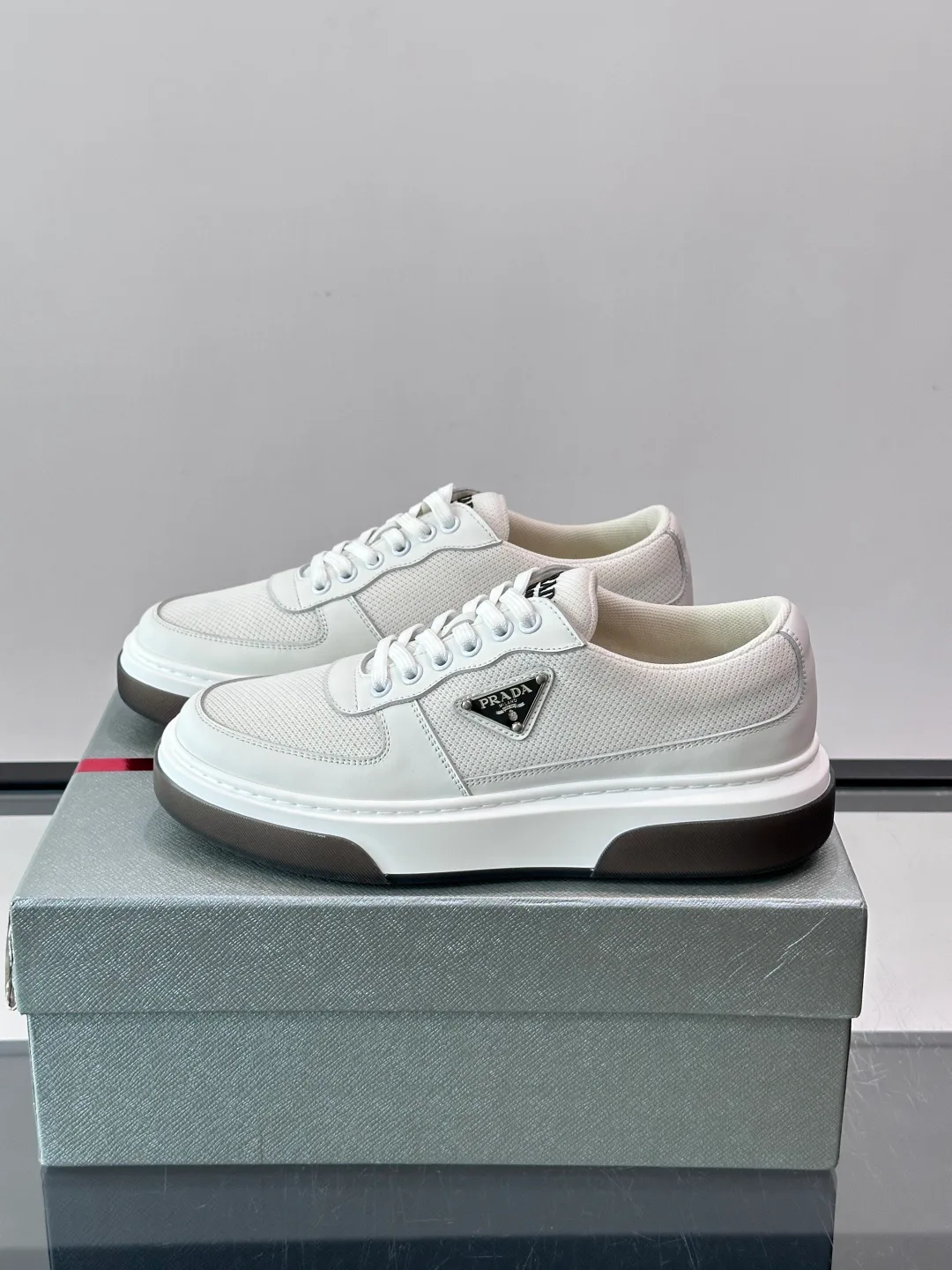 Кроссовки Мужские Prada 17913724