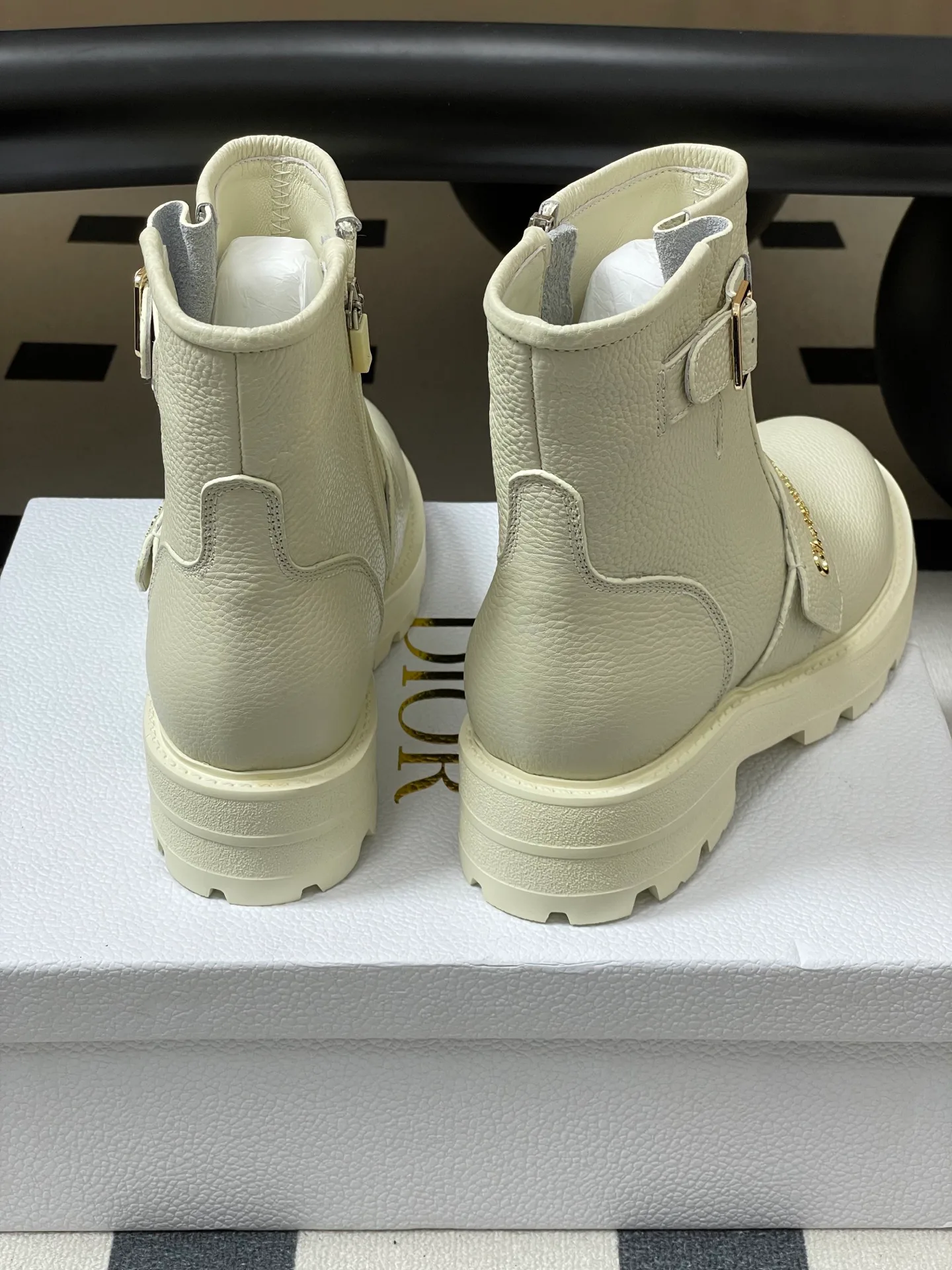 Ботинки Женские Christian Dior 374929