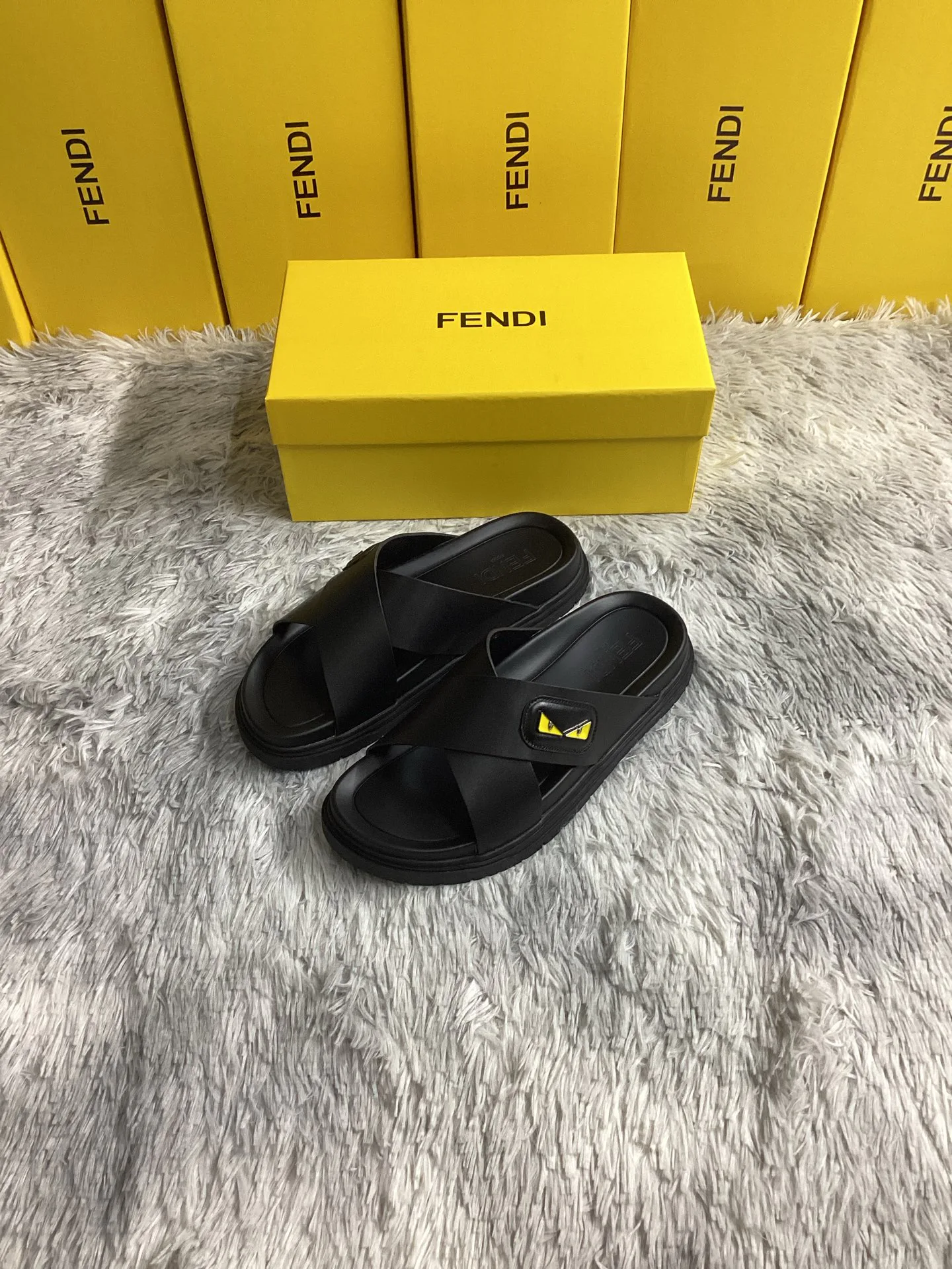 Шлепанцы Мужские Fendi 13353286