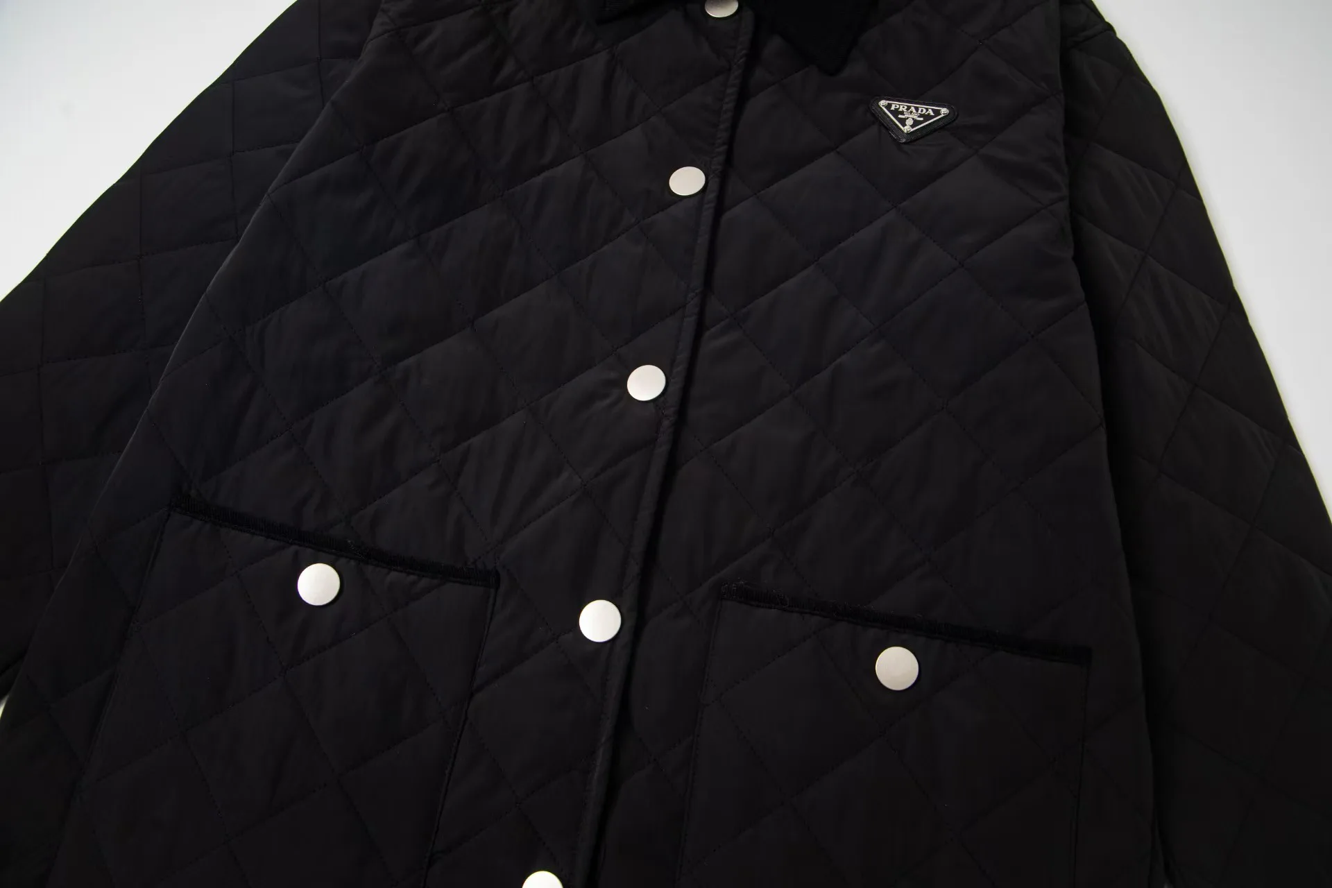 Куртки И Пуховики Женские Prada 5380050