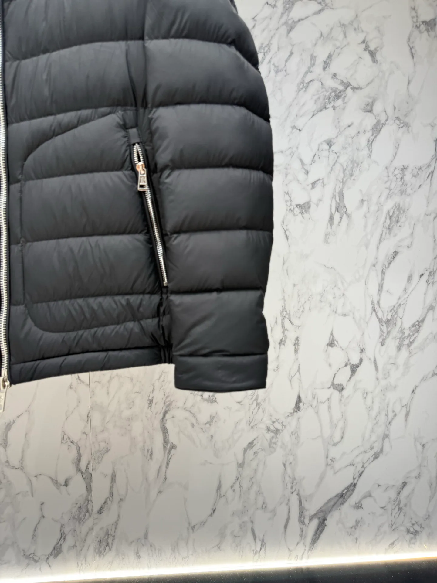 Куртки И Пуховики Мужские Moncler 18188342