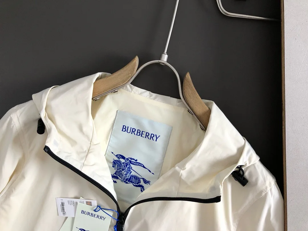 Куртки И Пуховики Женские Burberry 11595337