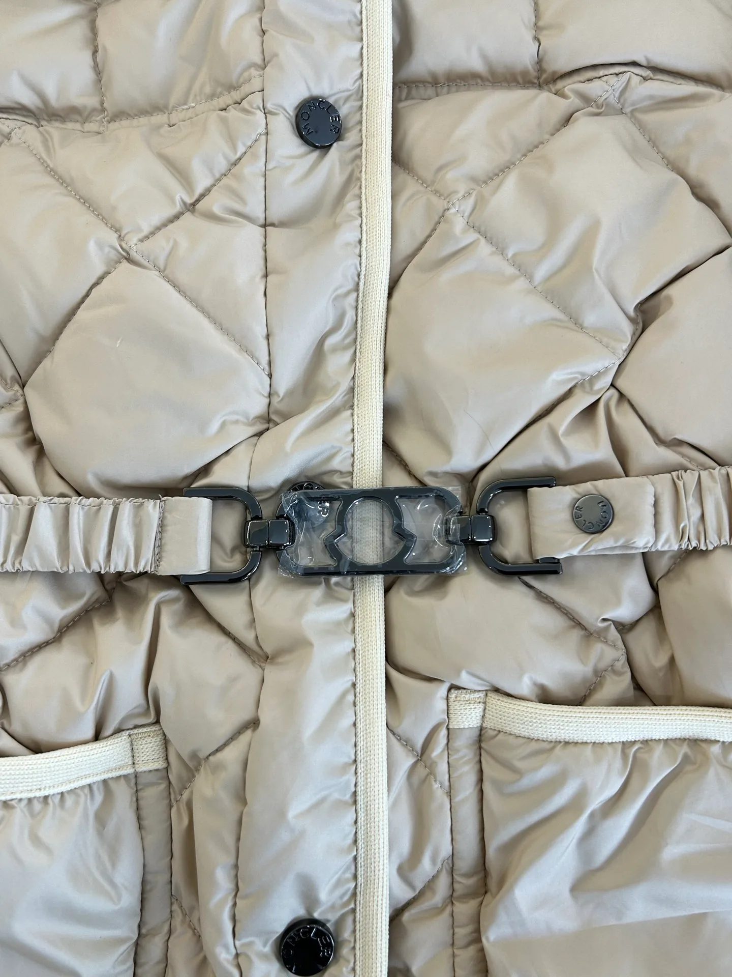 Куртки И Пуховики Мужские Moncler 18231453