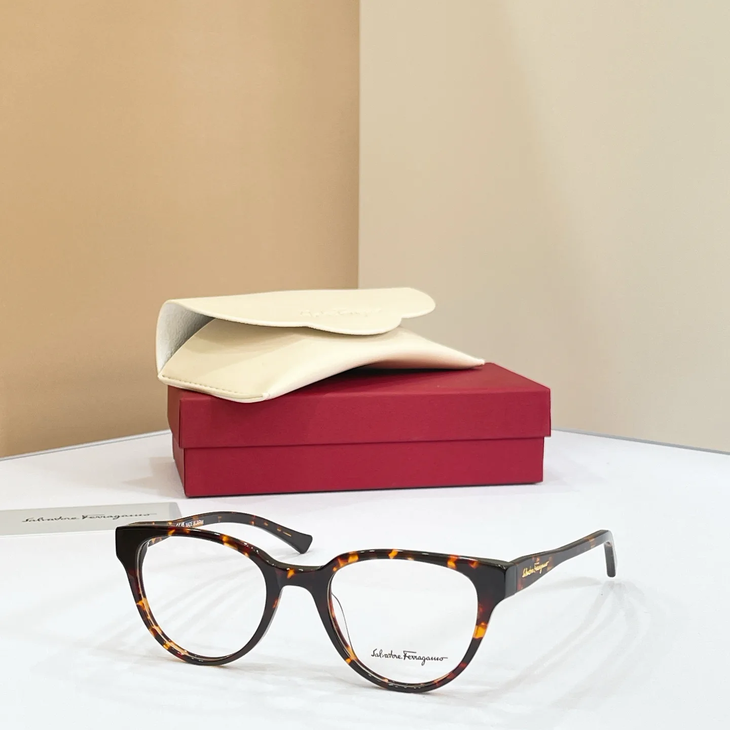 Очки Salvatore Ferragamo 17381299