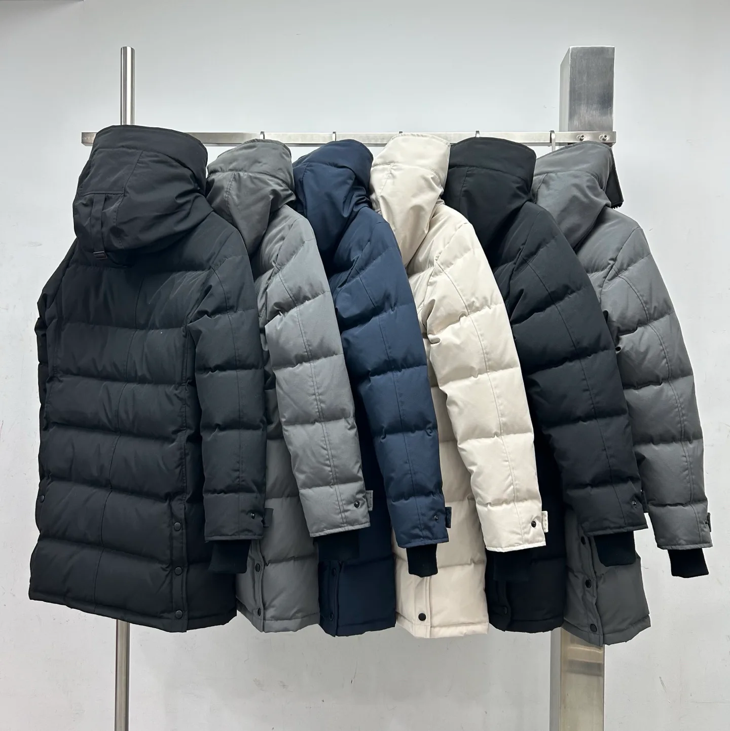 Куртки И Пуховики Женские Canada Goose 18188609