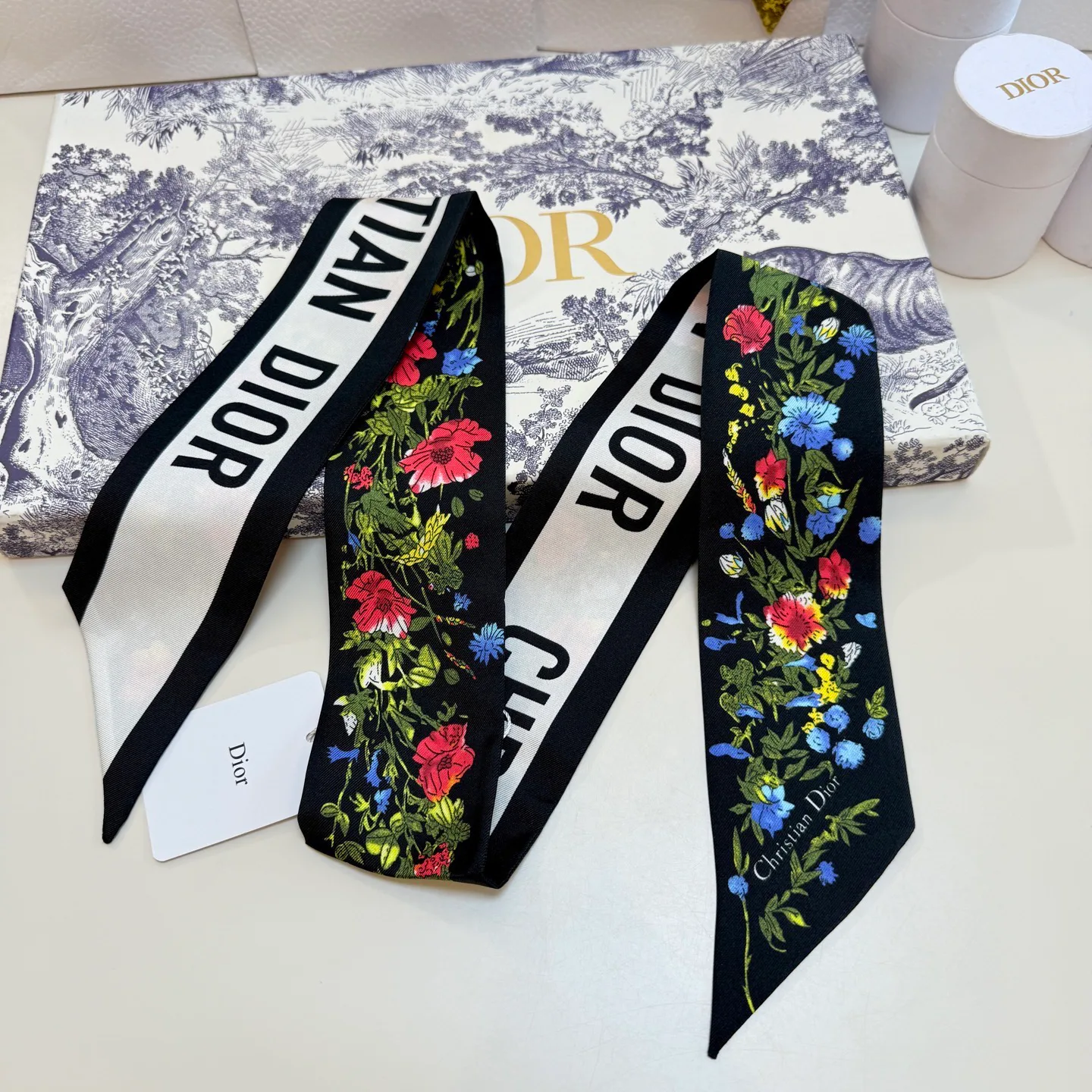 Платки Christian Dior 10695708