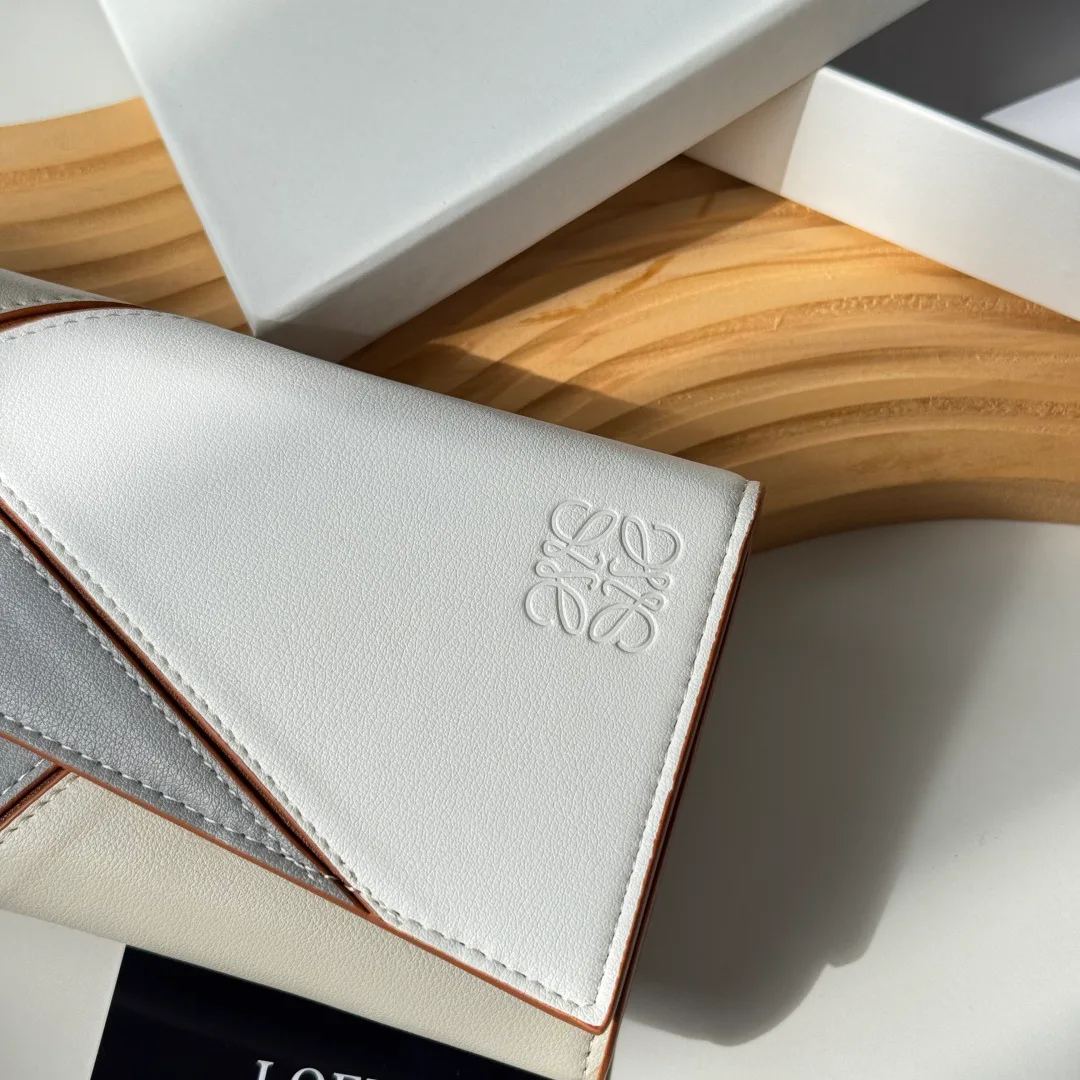 Клатчи Женские Loewe 617244