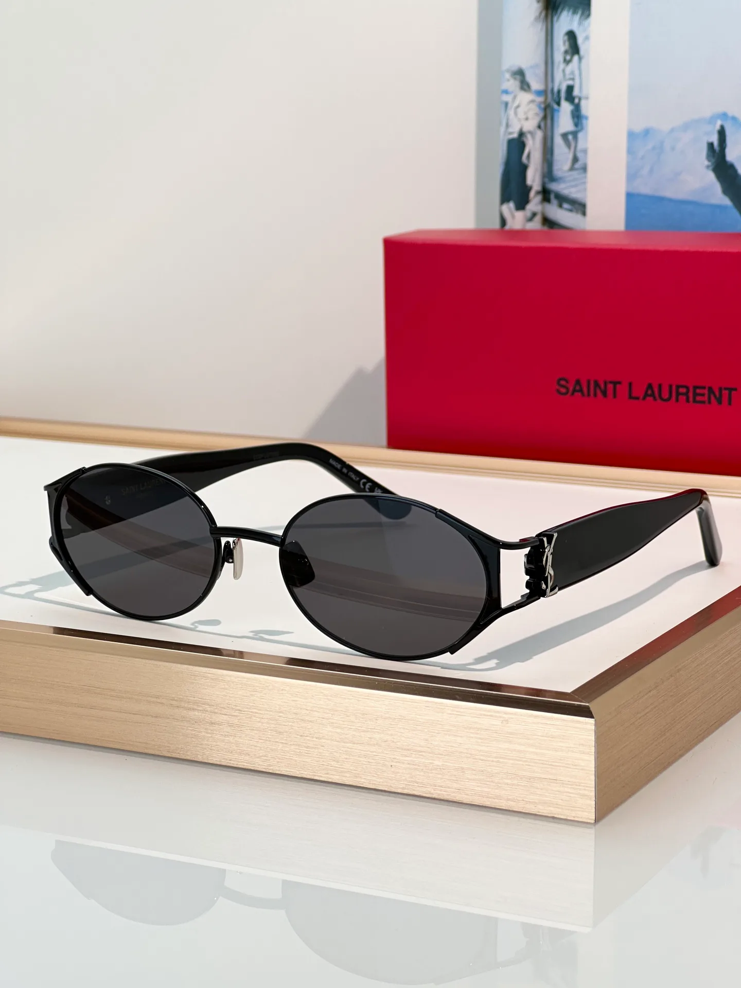 Очки Saint Laurent 18470236