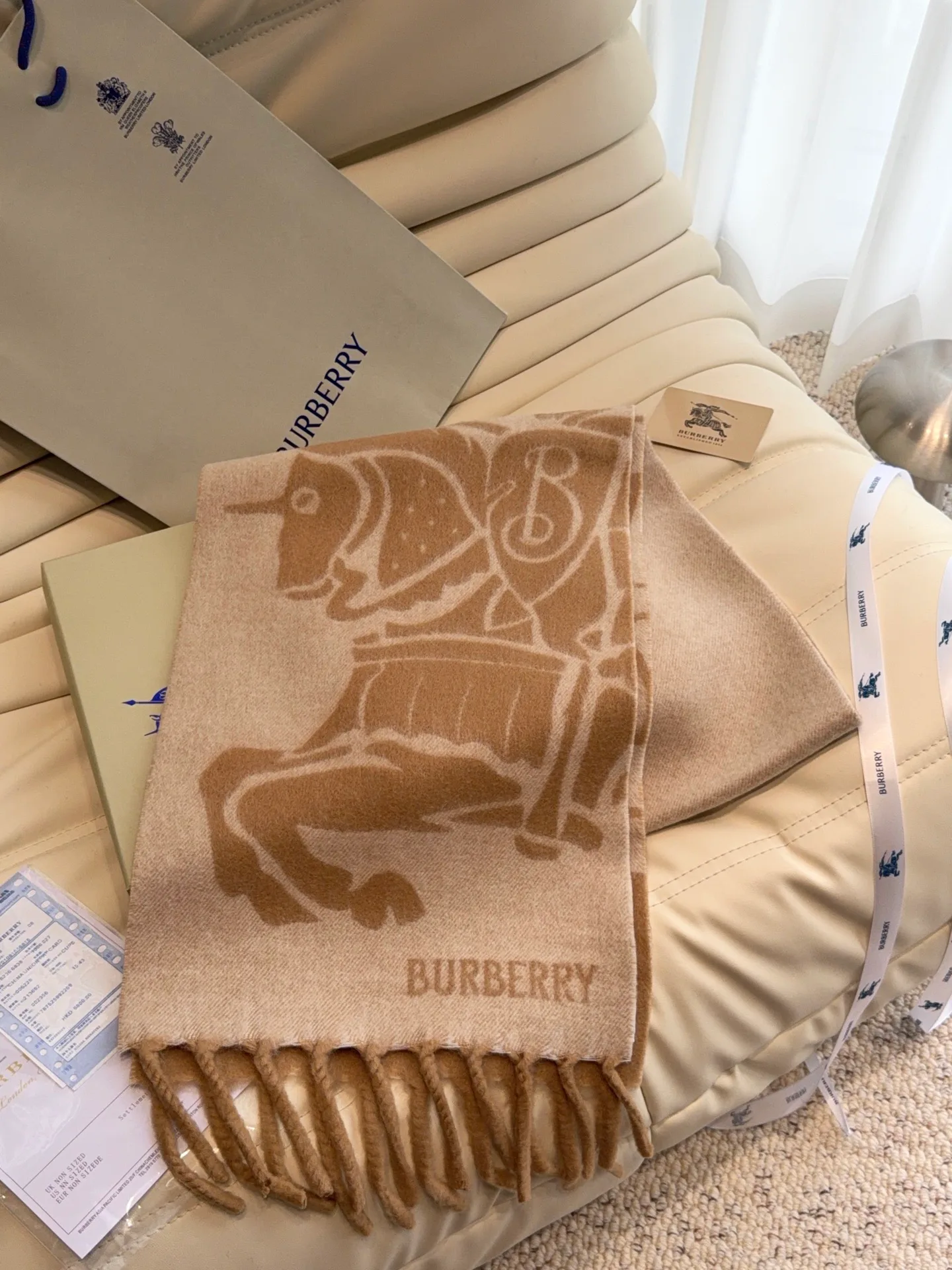 Шарфы Burberry 18287321