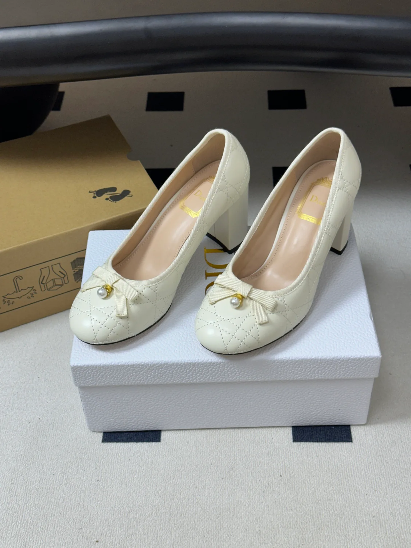 Туфли Женские Christian Dior 18049444