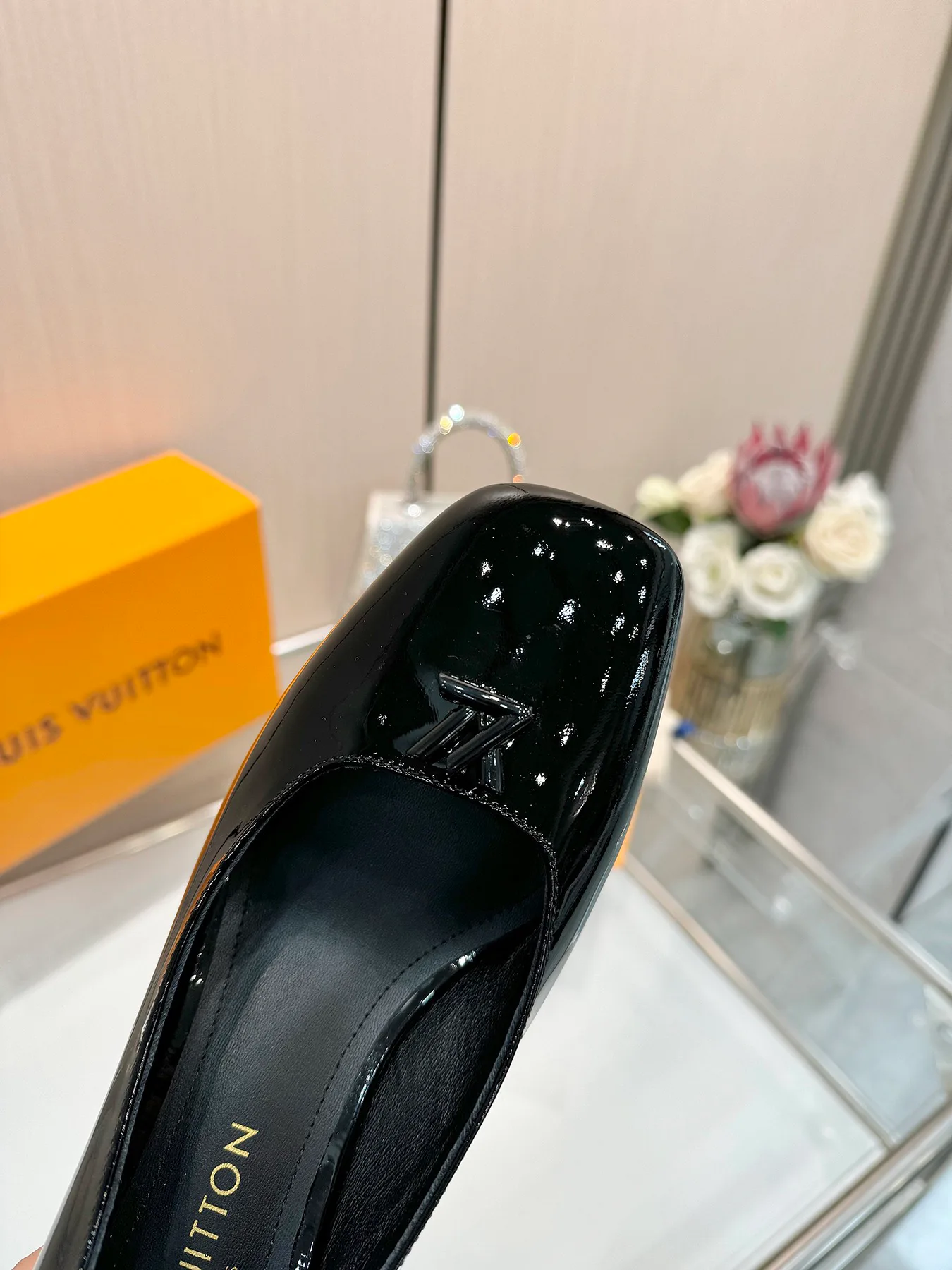 Туфли Женские Louis Vuitton 894875